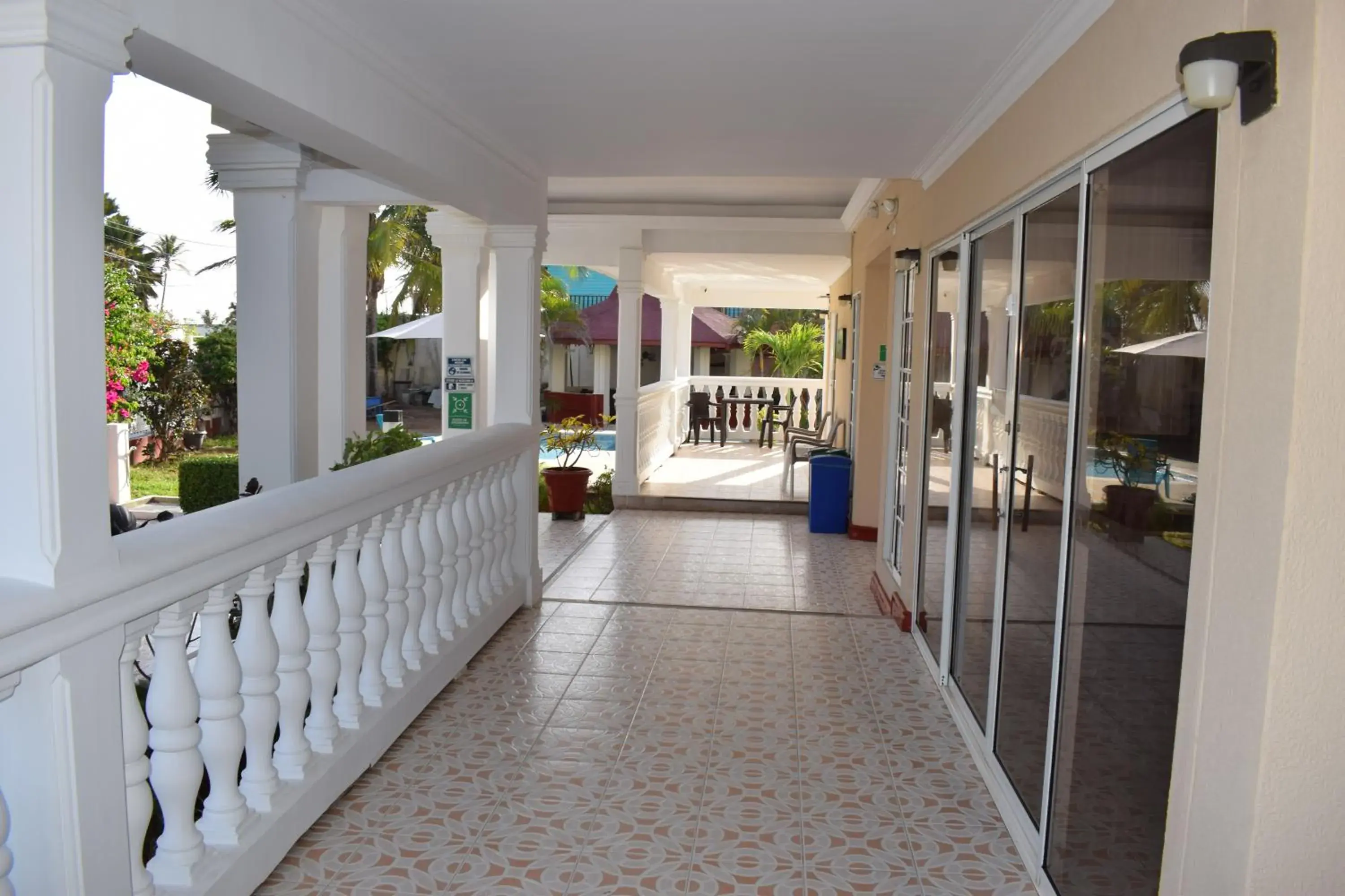 Property building in Hostal Marlyn Property building in Hostal Marlyn