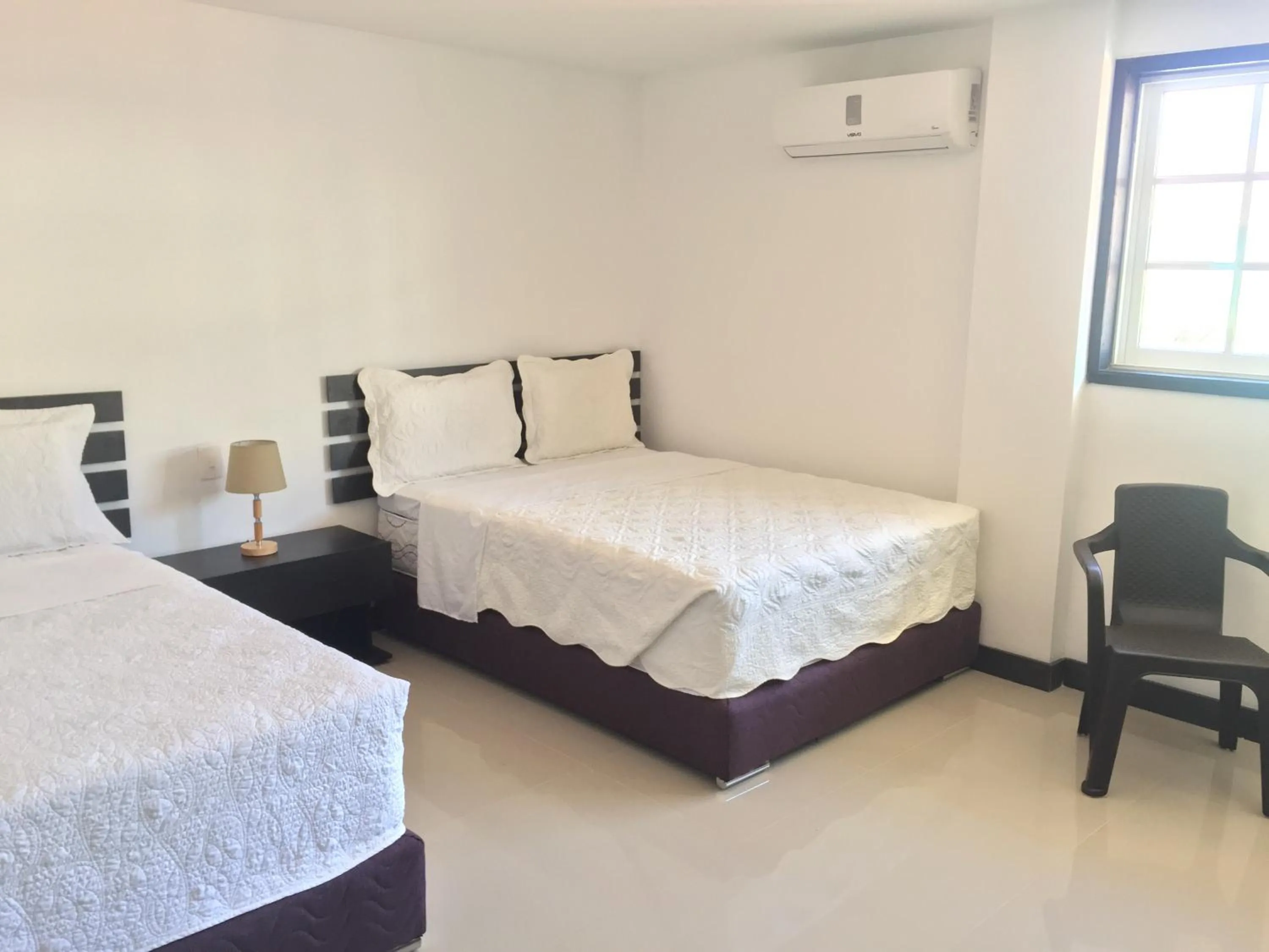 Day, Bed in Hostal Marlyn