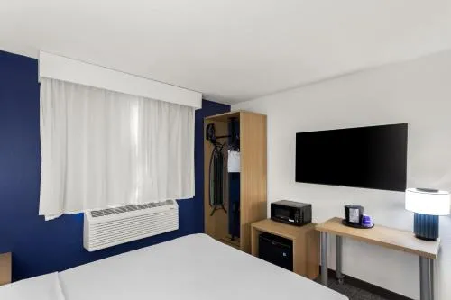Spark by Hilton