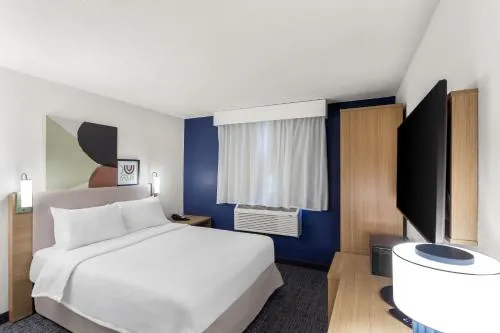 Spark by Hilton