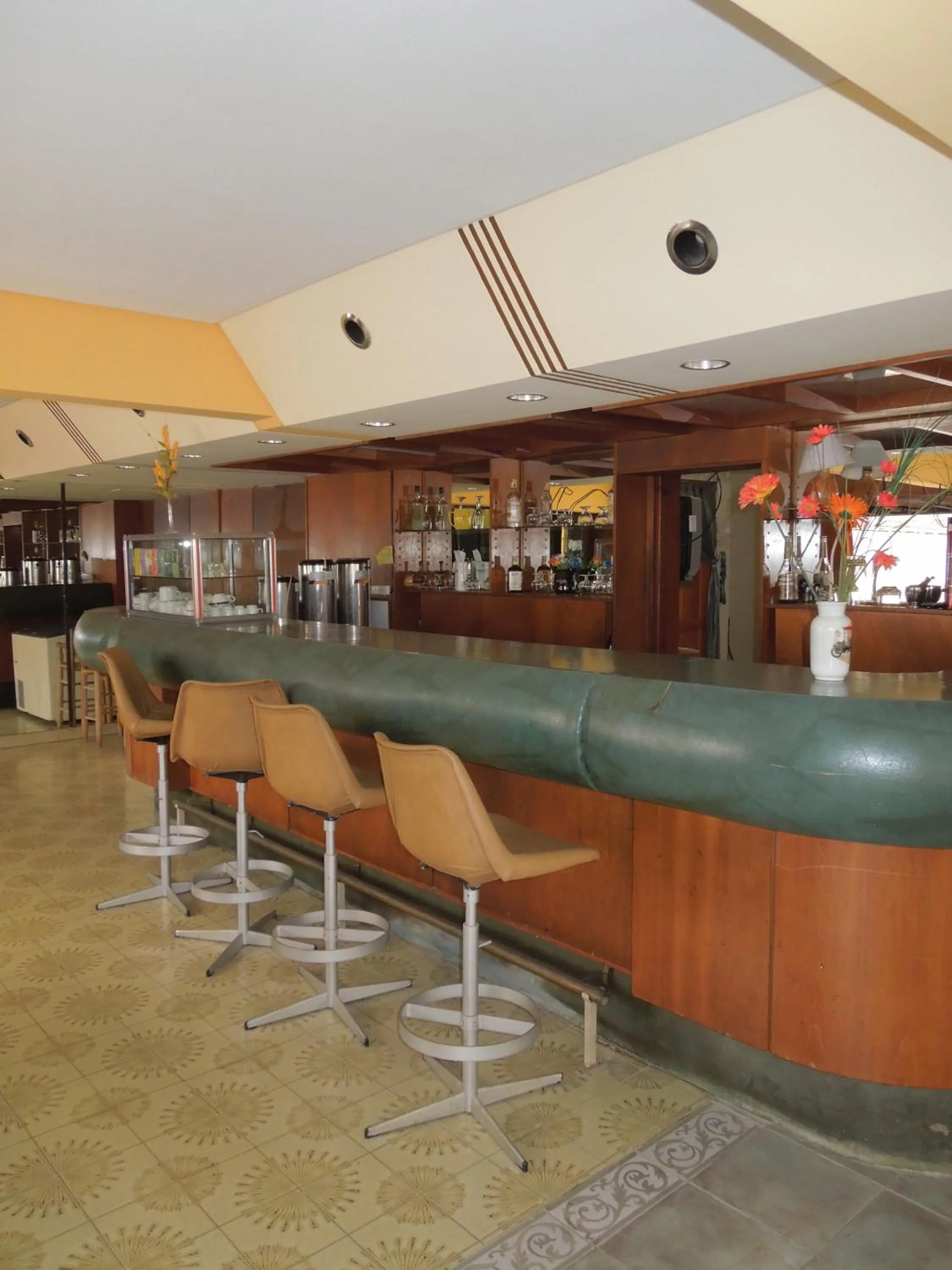 Lounge or bar in Apolo Hotel