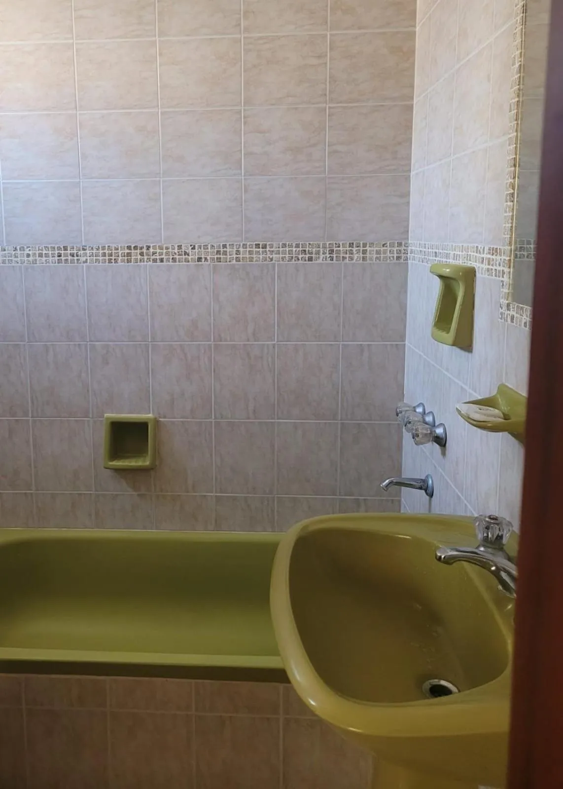 Bathroom in Apolo Hotel