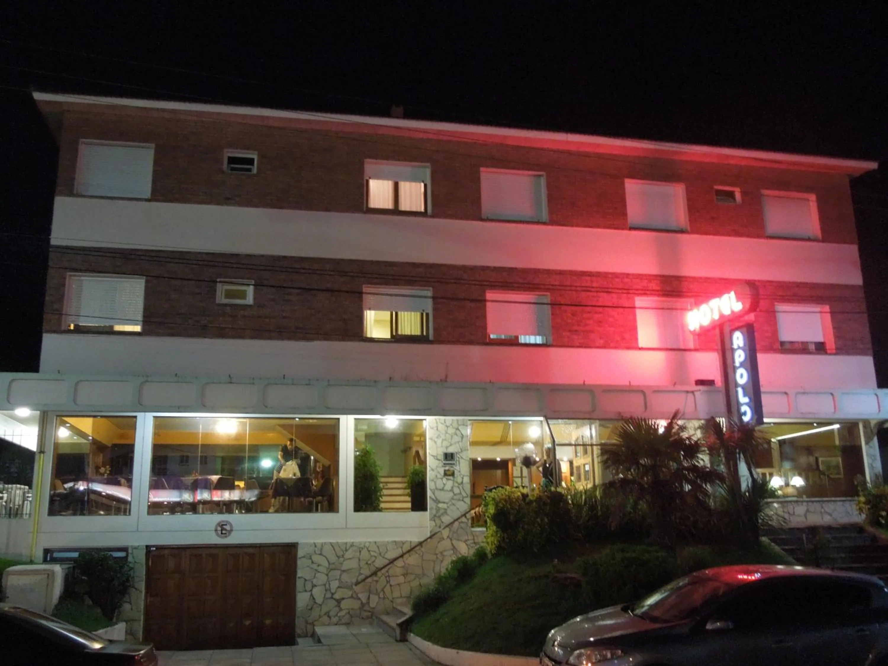 Facade/entrance in Apolo Hotel