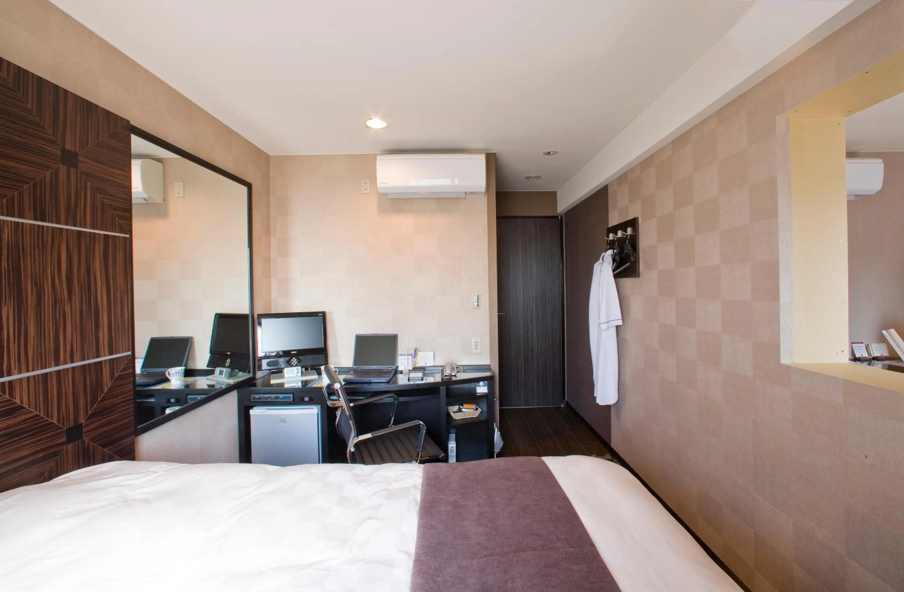 Bed in Access Inn Kariya