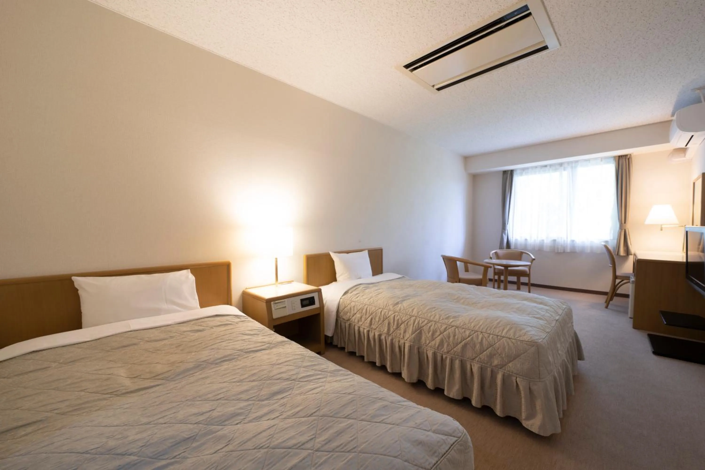 Photo of the whole room, Bed in Seto Park Hotel