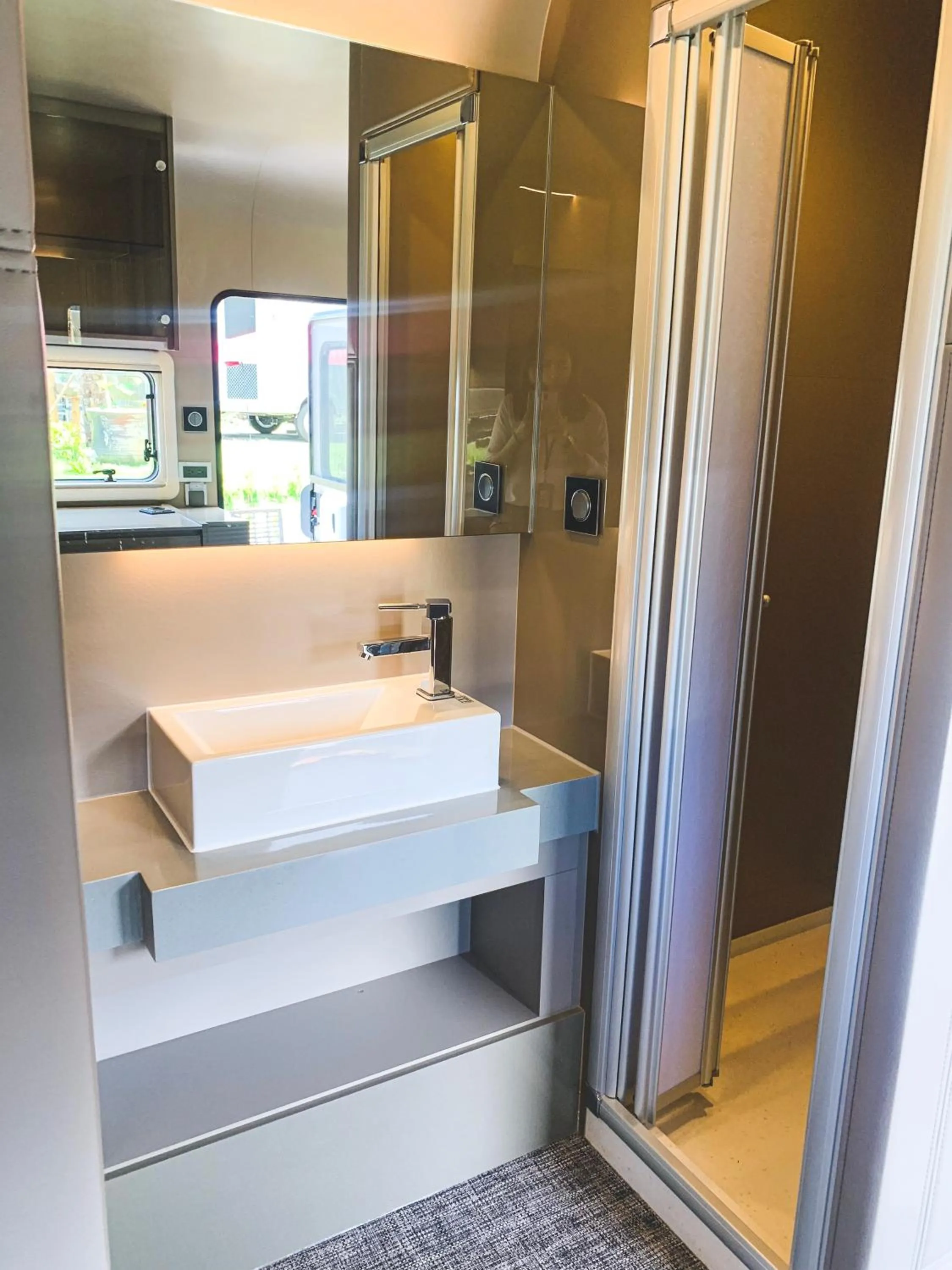 Tudor Dynasty Homestay