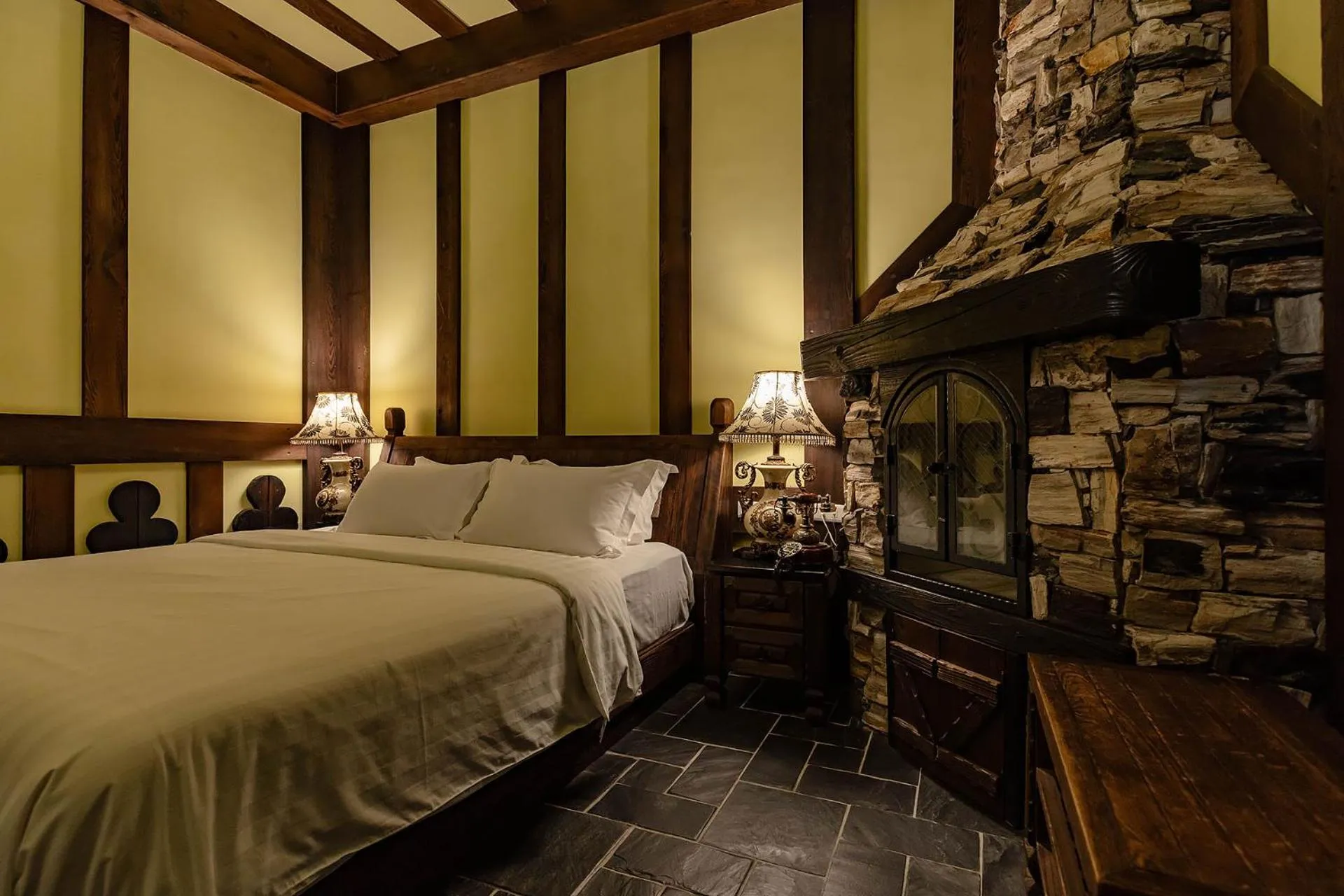 Tudor Dynasty Homestay