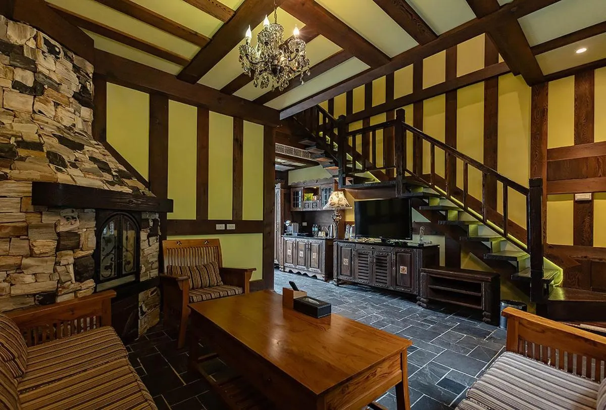 Tudor Dynasty Homestay