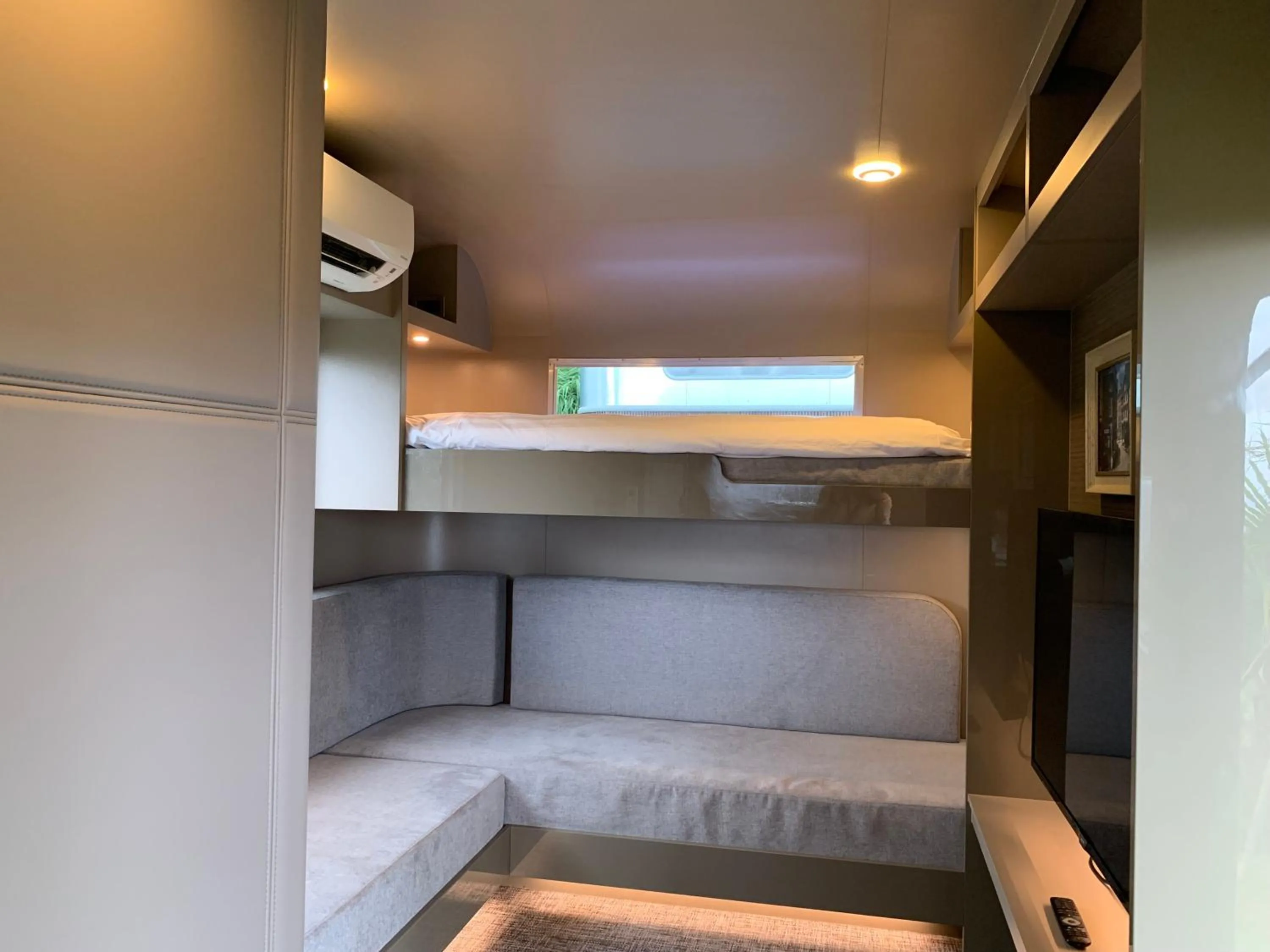 Tudor Dynasty Homestay