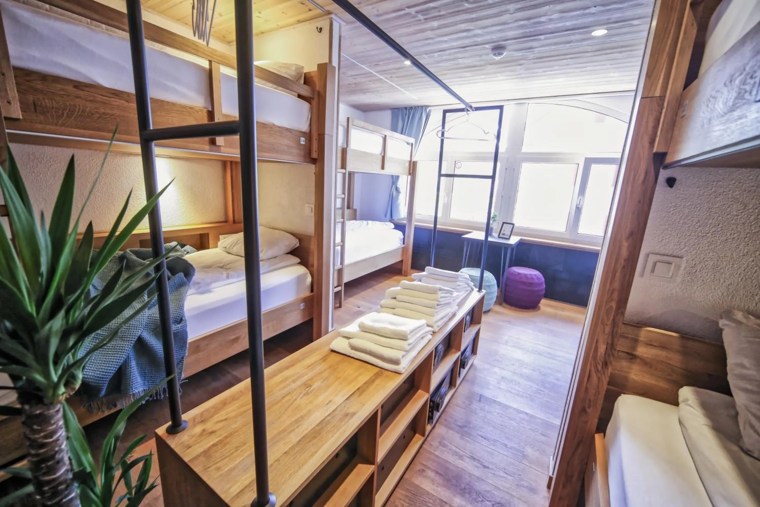 Bedroom, Bed in GRAND your home with common kitchens with self check-in