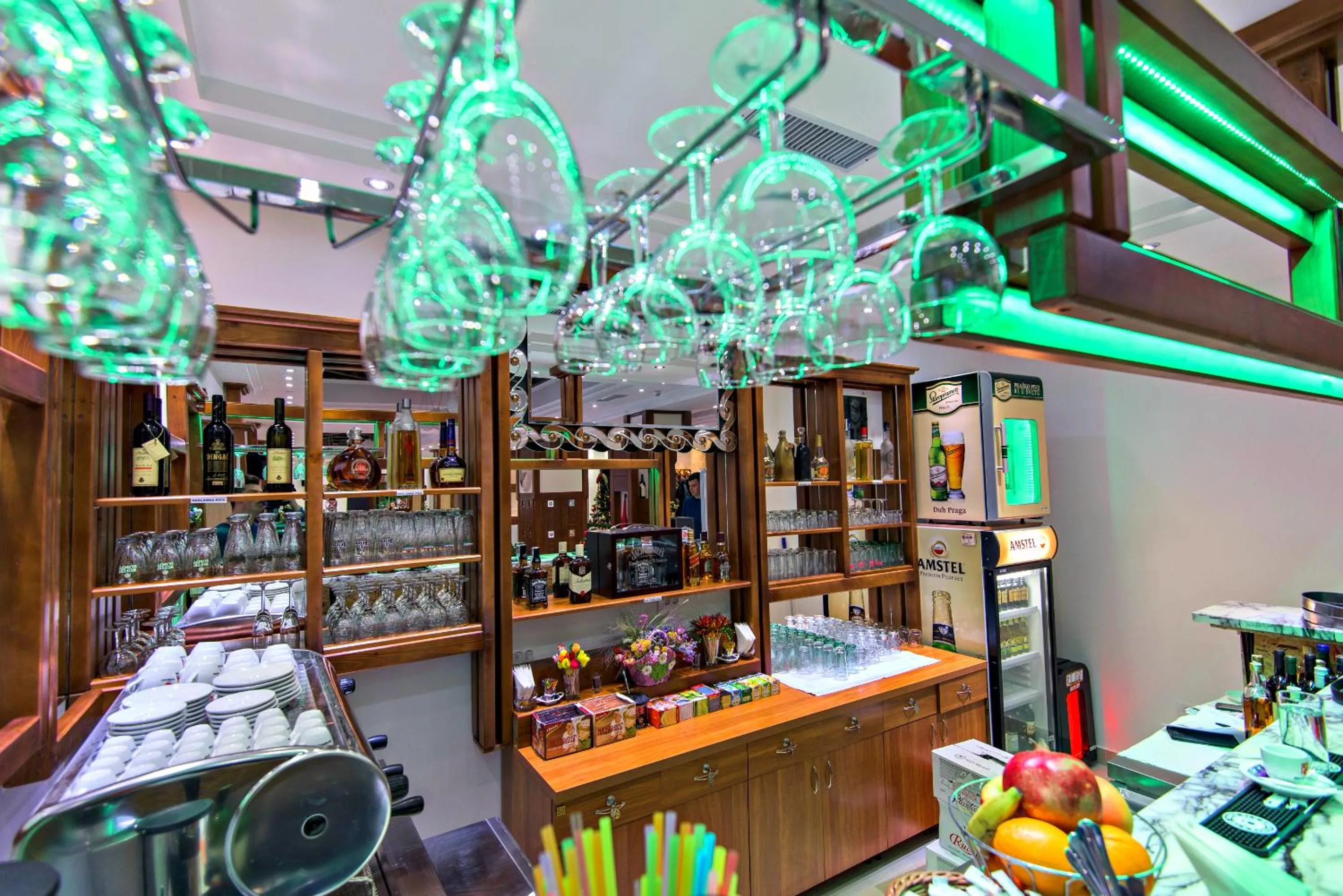 Lounge or bar in Hotel Iris