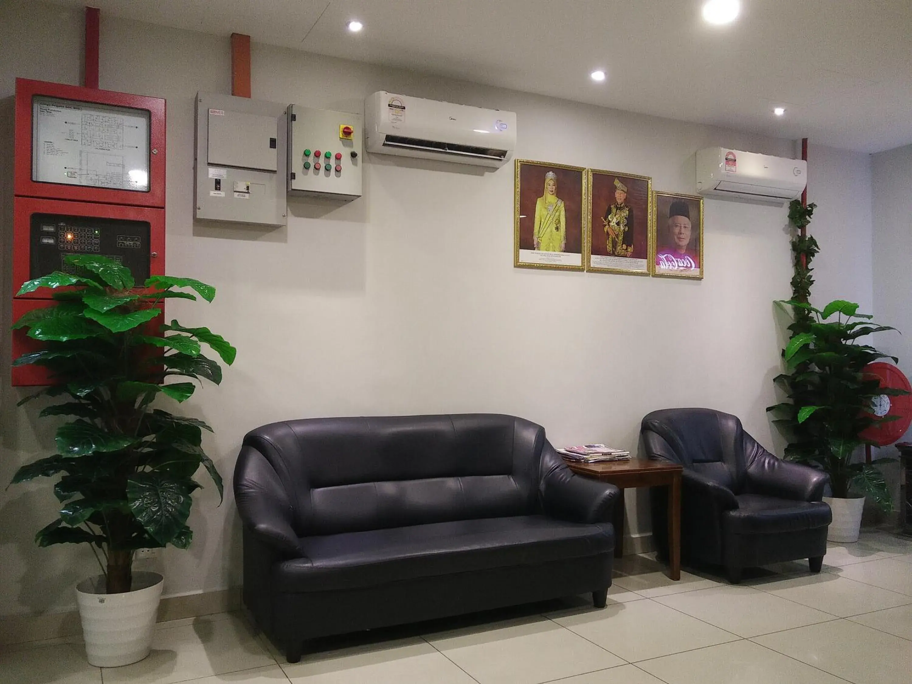 Amigo Hotel Amigo Hotel