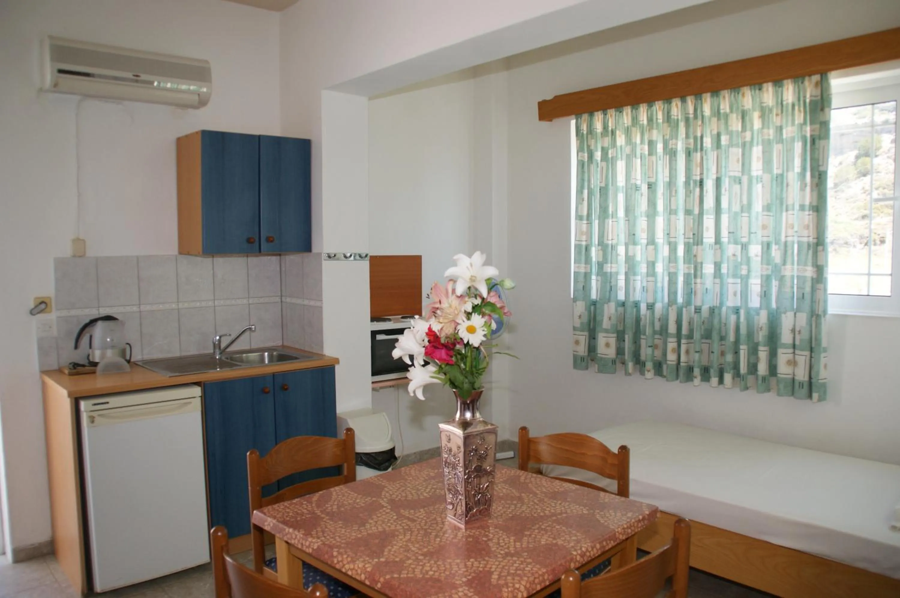 Kitchen or kitchenette in Faliraki Dream Studios & Apartments