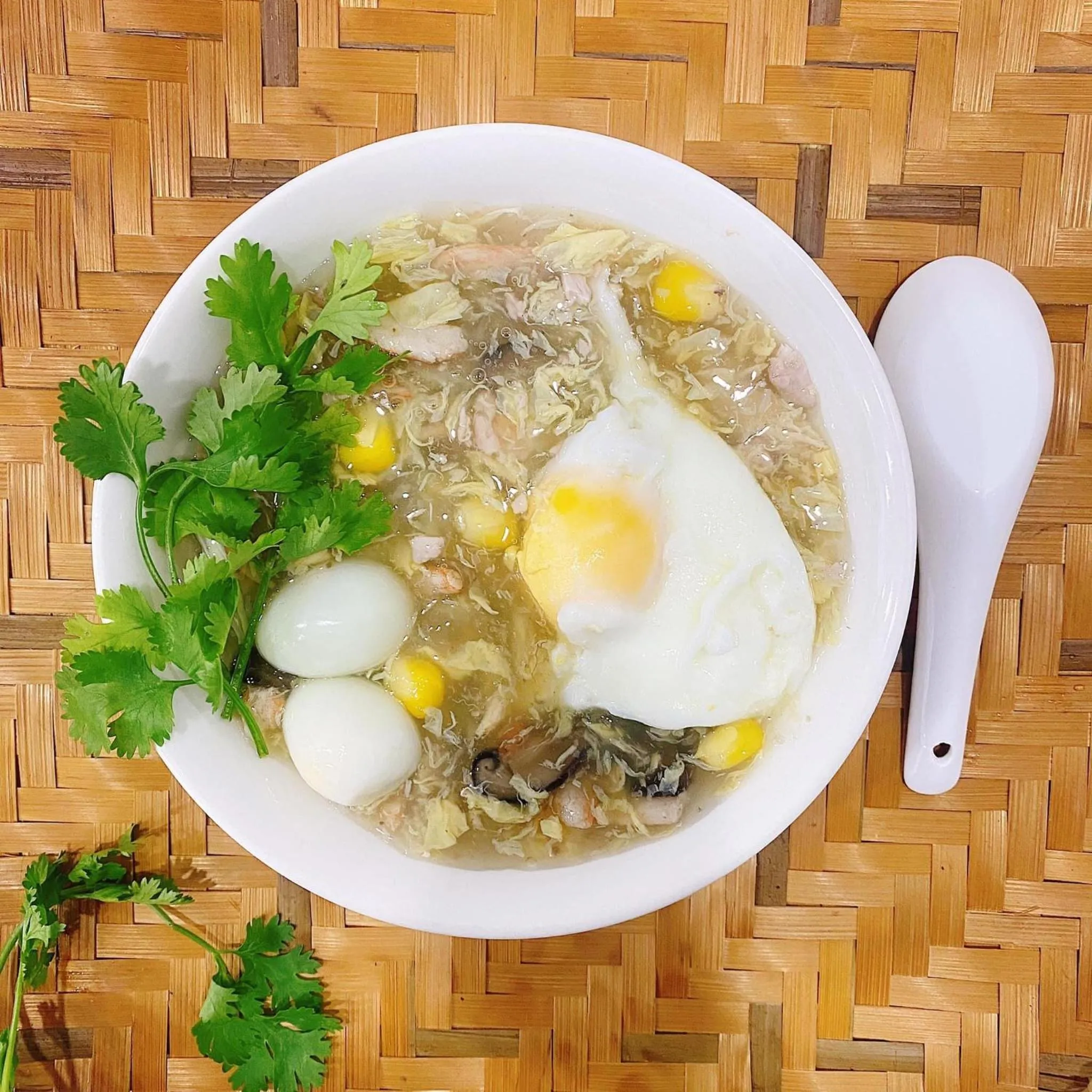 Breakfast in Happy Land Hotel