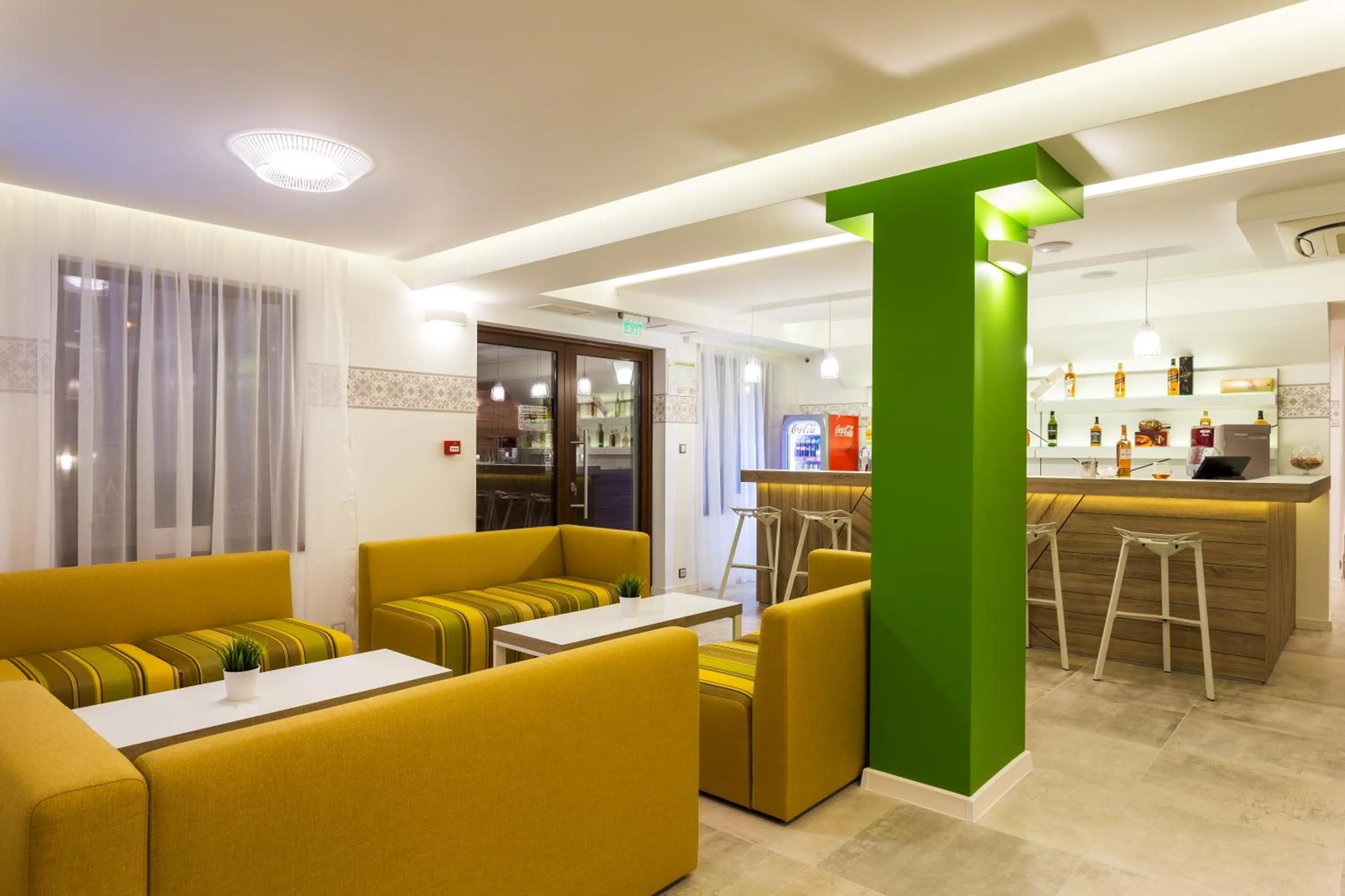 Lobby or reception in Hotel Compliment