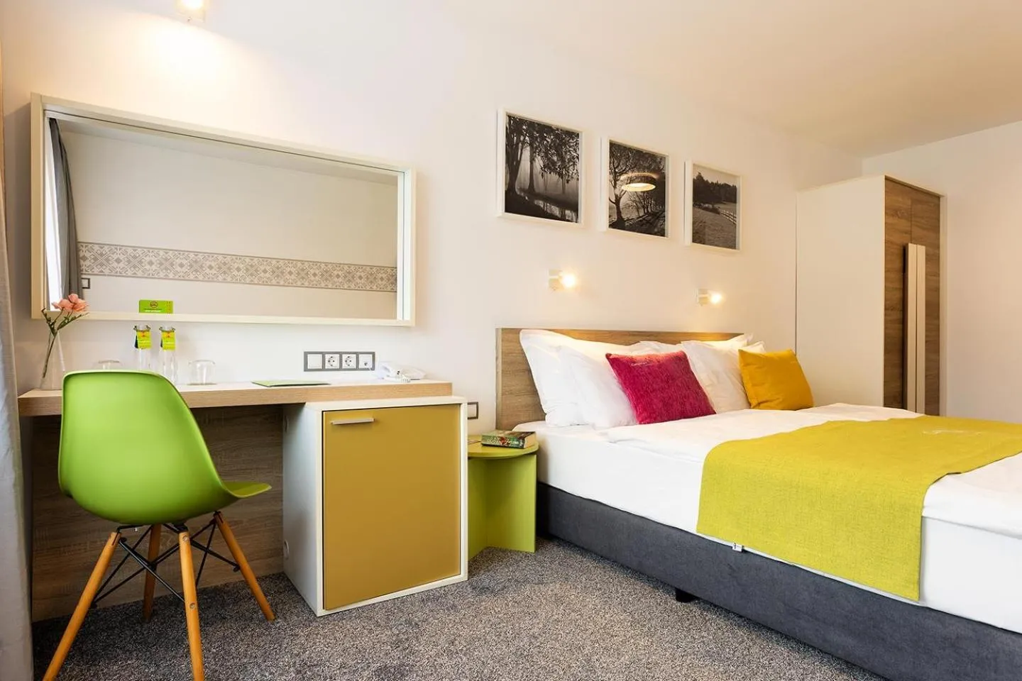 Bed in Hotel Compliment