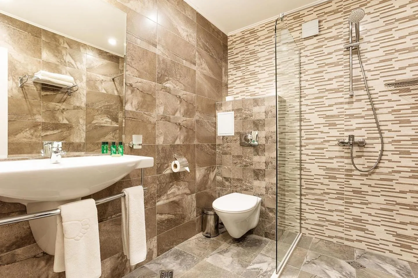 Shower in Hotel Compliment