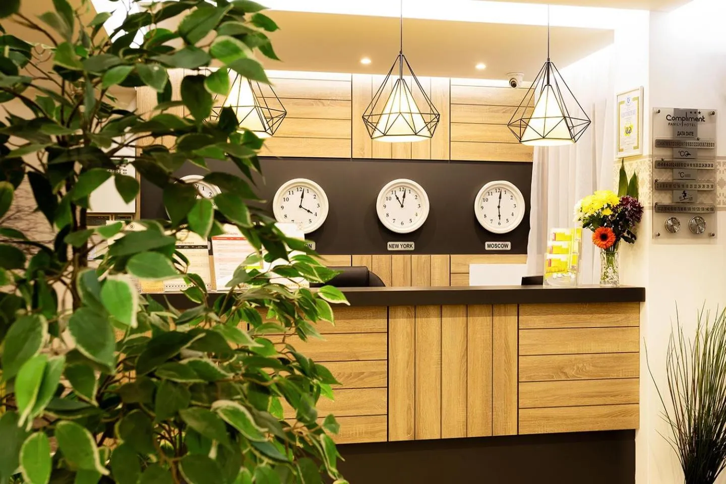 Lobby or reception in Hotel Compliment