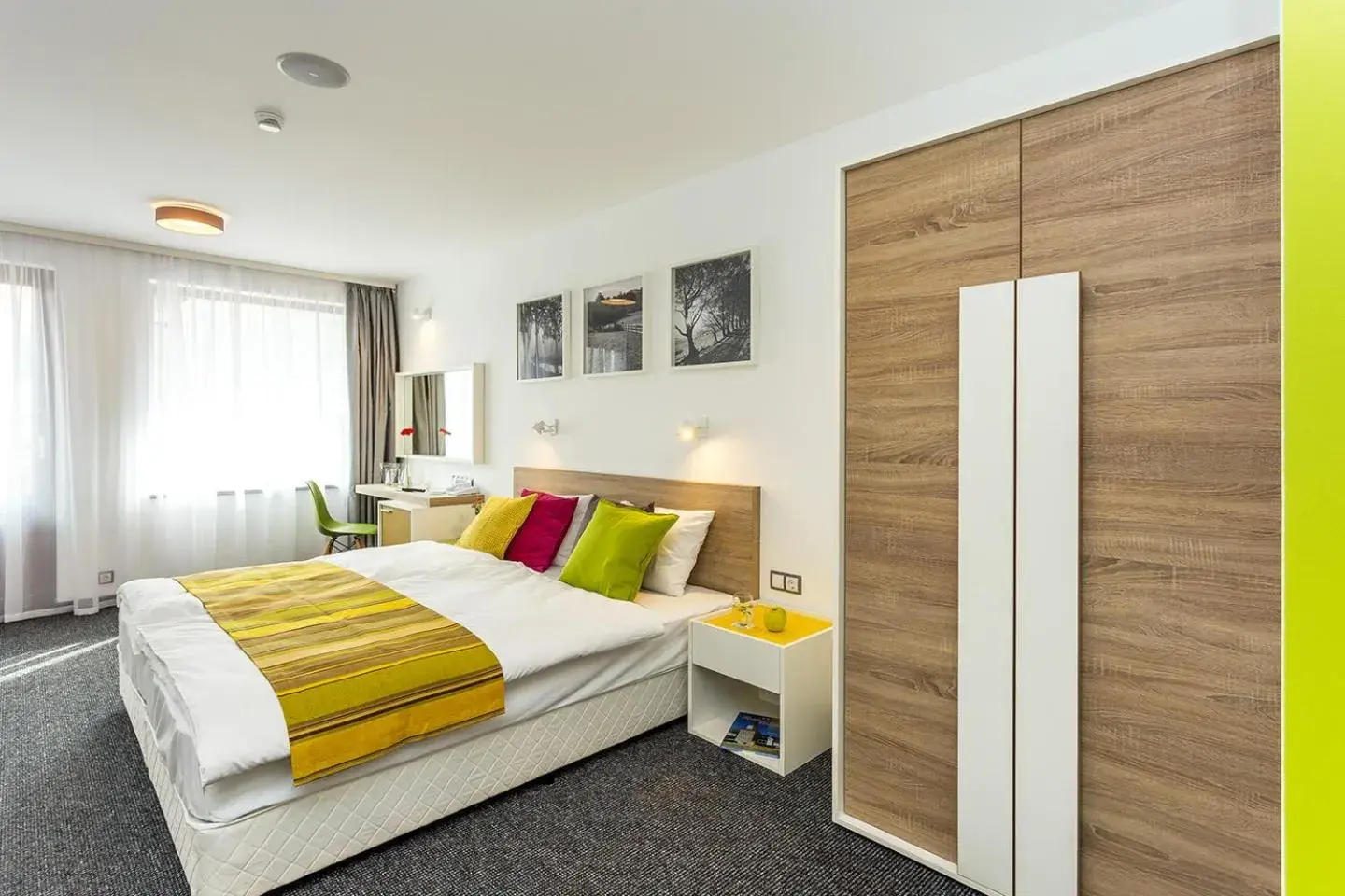 Double Room with Balcony in Hotel Compliment Double Room with Balcony in Hotel Compliment
