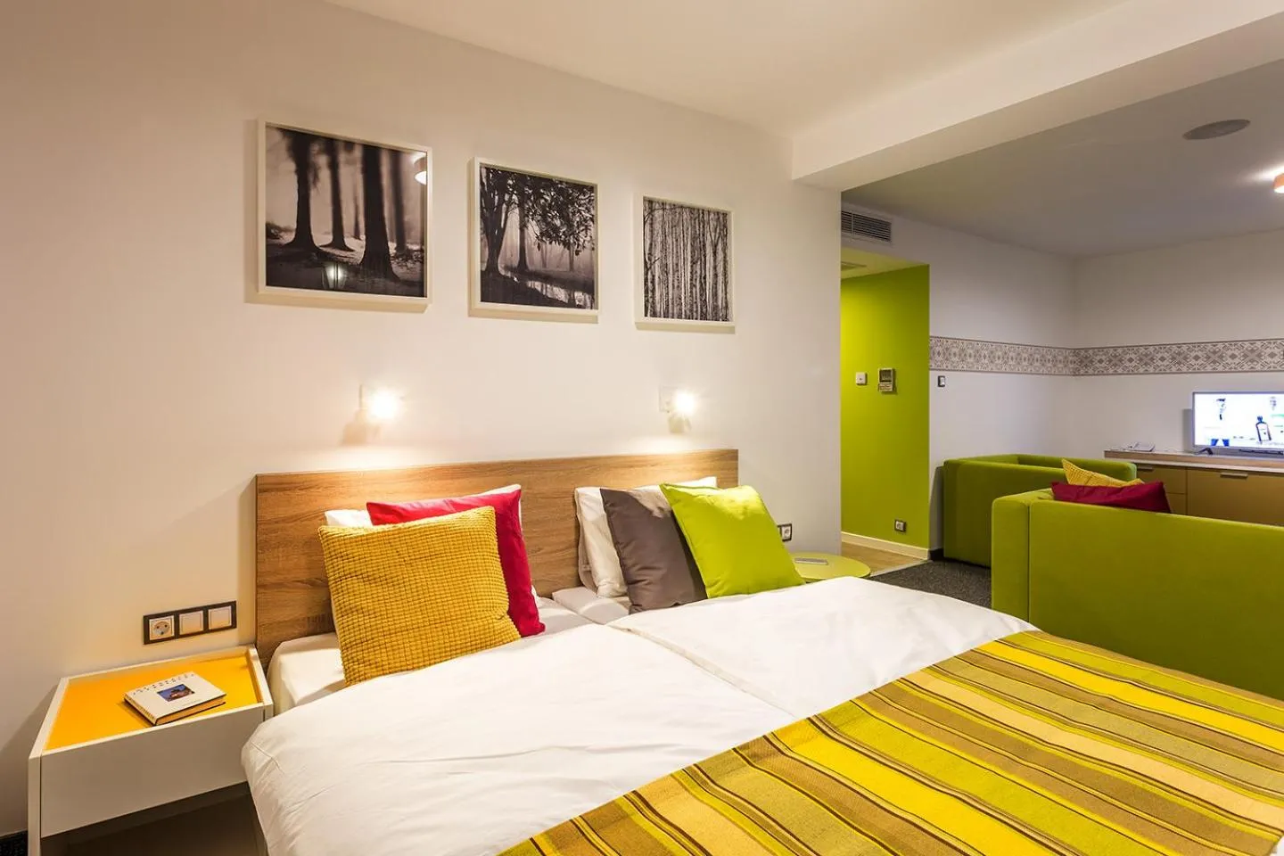 Bed in Hotel Compliment