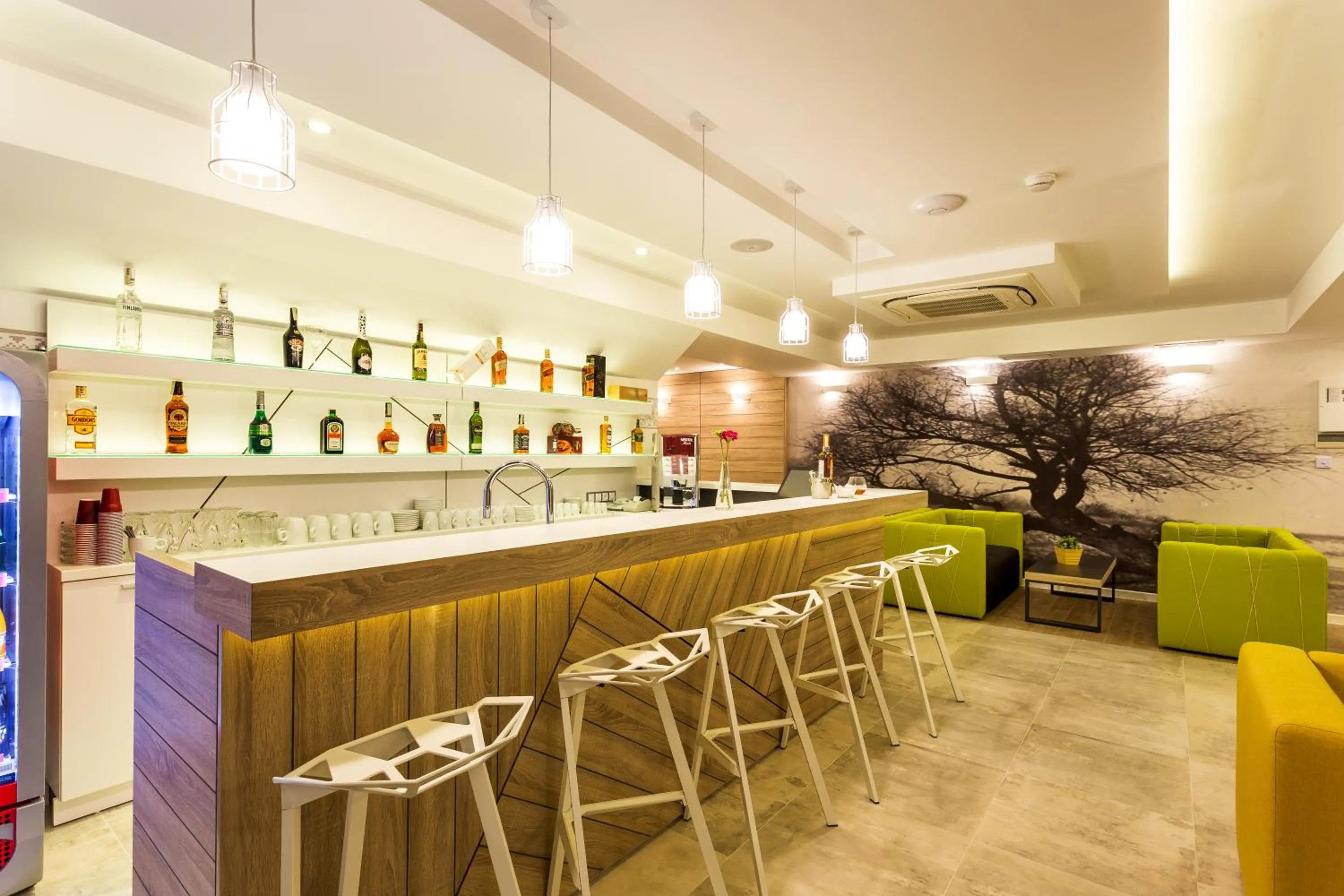 Lobby or reception in Hotel Compliment