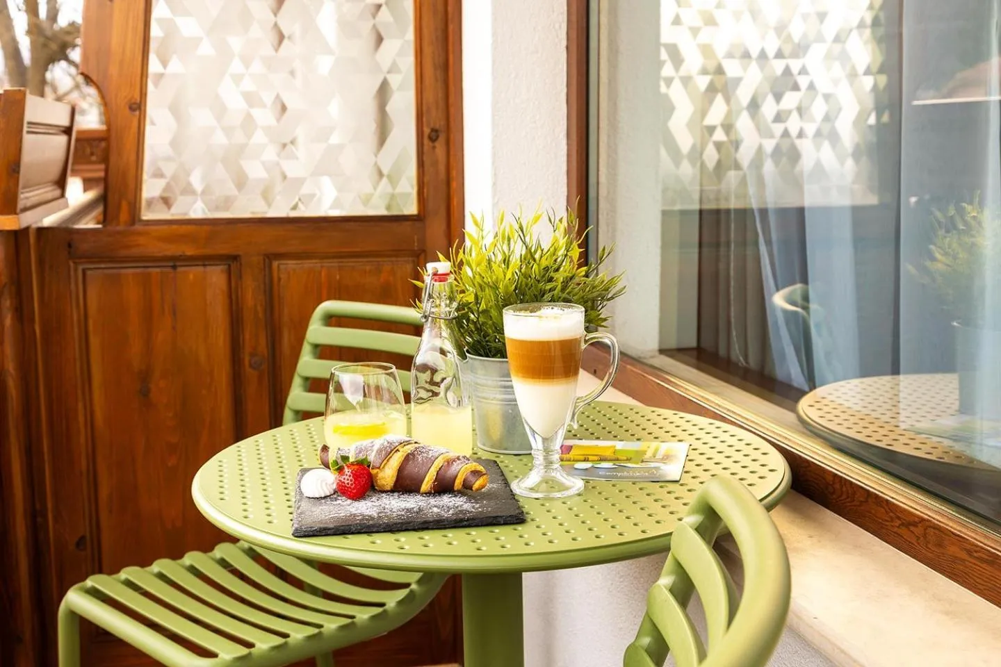 Balcony/Terrace in Hotel Compliment