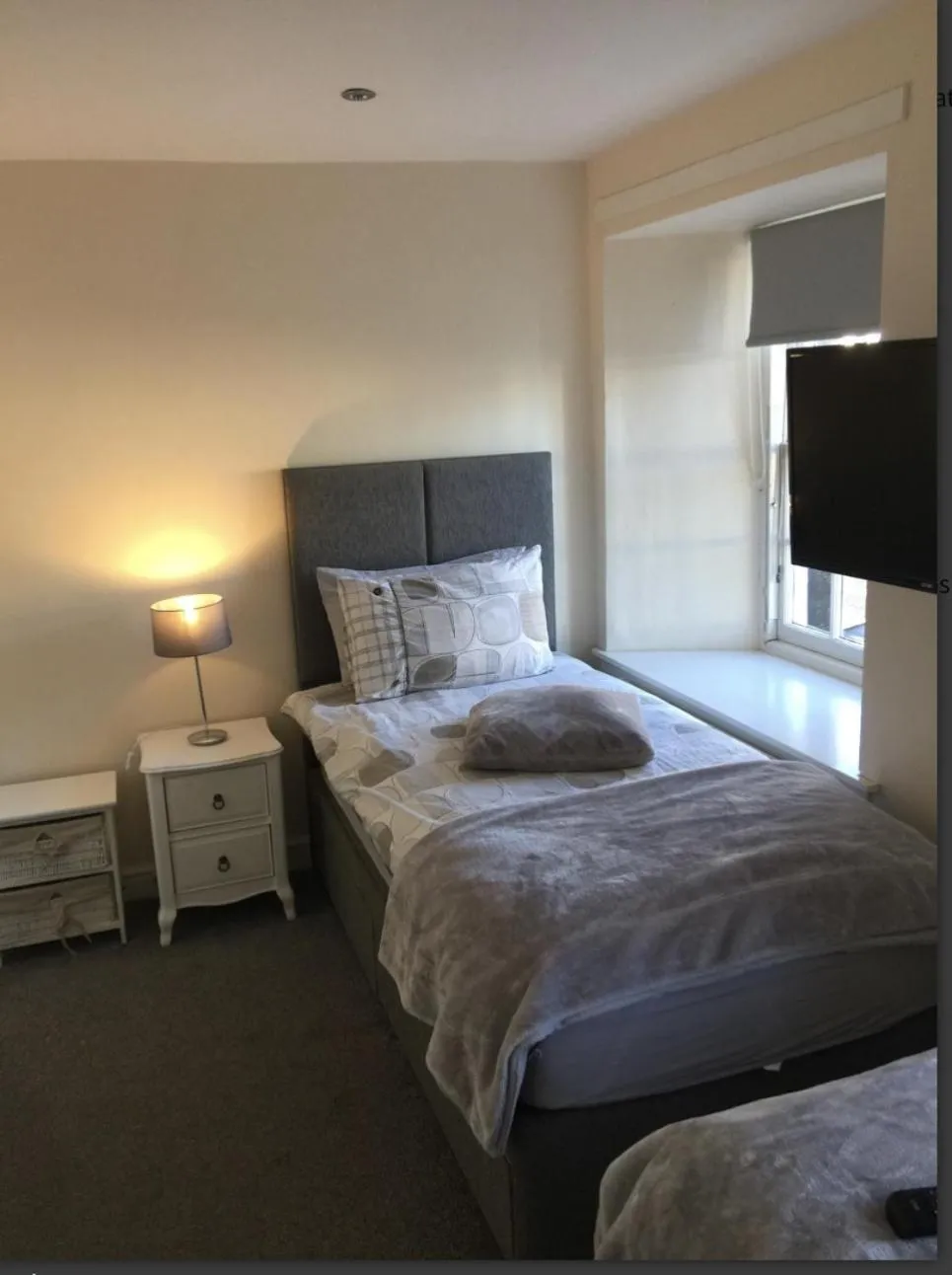 Bedroom, Bed in Black Bull with Rooms upper