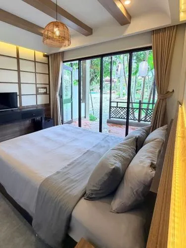 SUNSHINE BEACH Resort