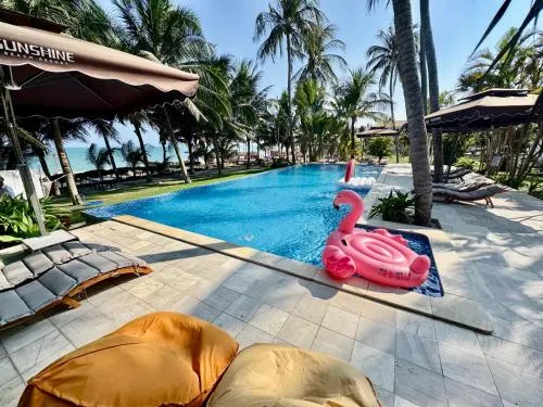 SUNSHINE BEACH Resort