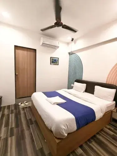 Double Room - single occupancy in Hotel Krishna Inn Double Room - single occupancy in Hotel Krishna Inn