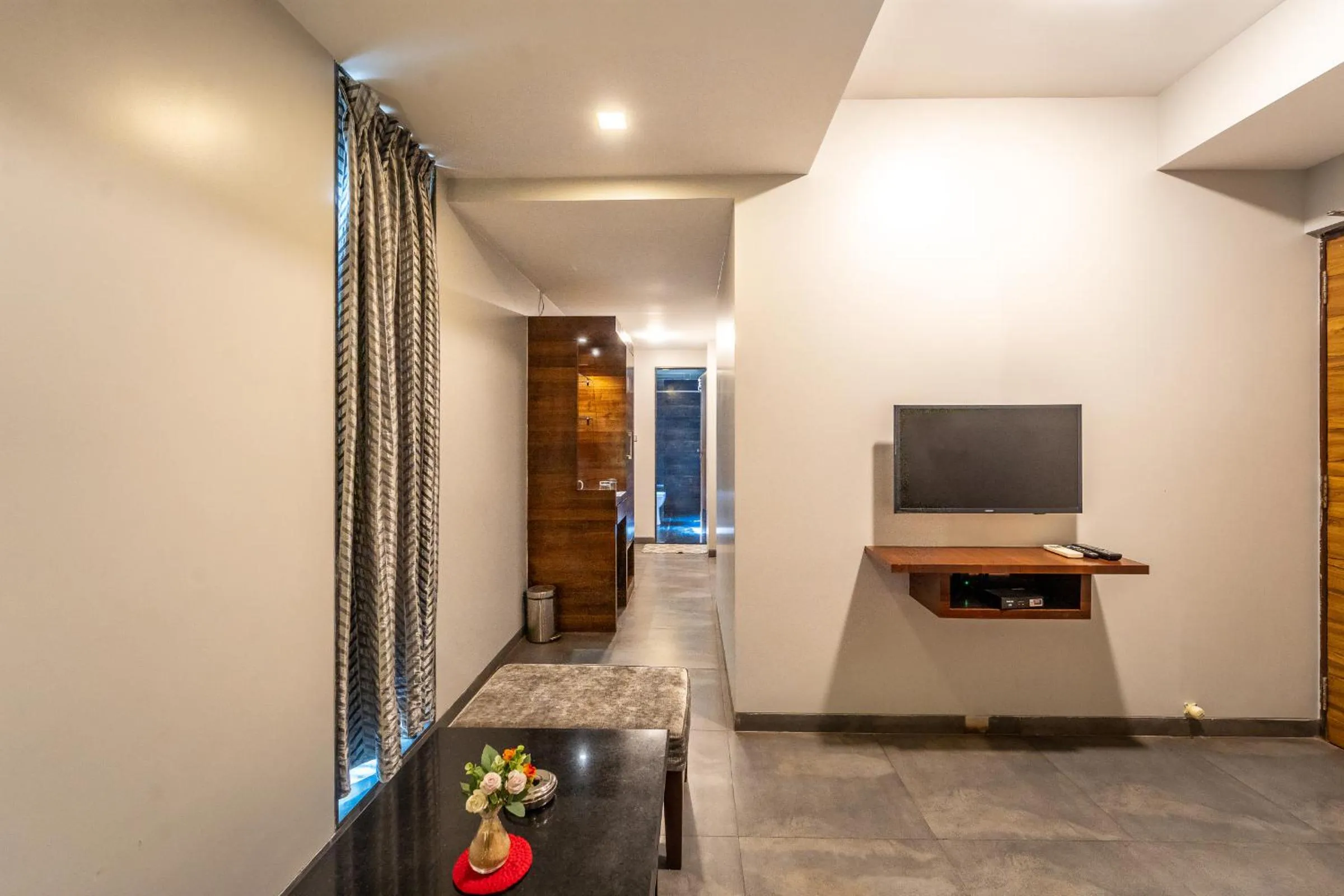 TV and multimedia in Zense Candolim