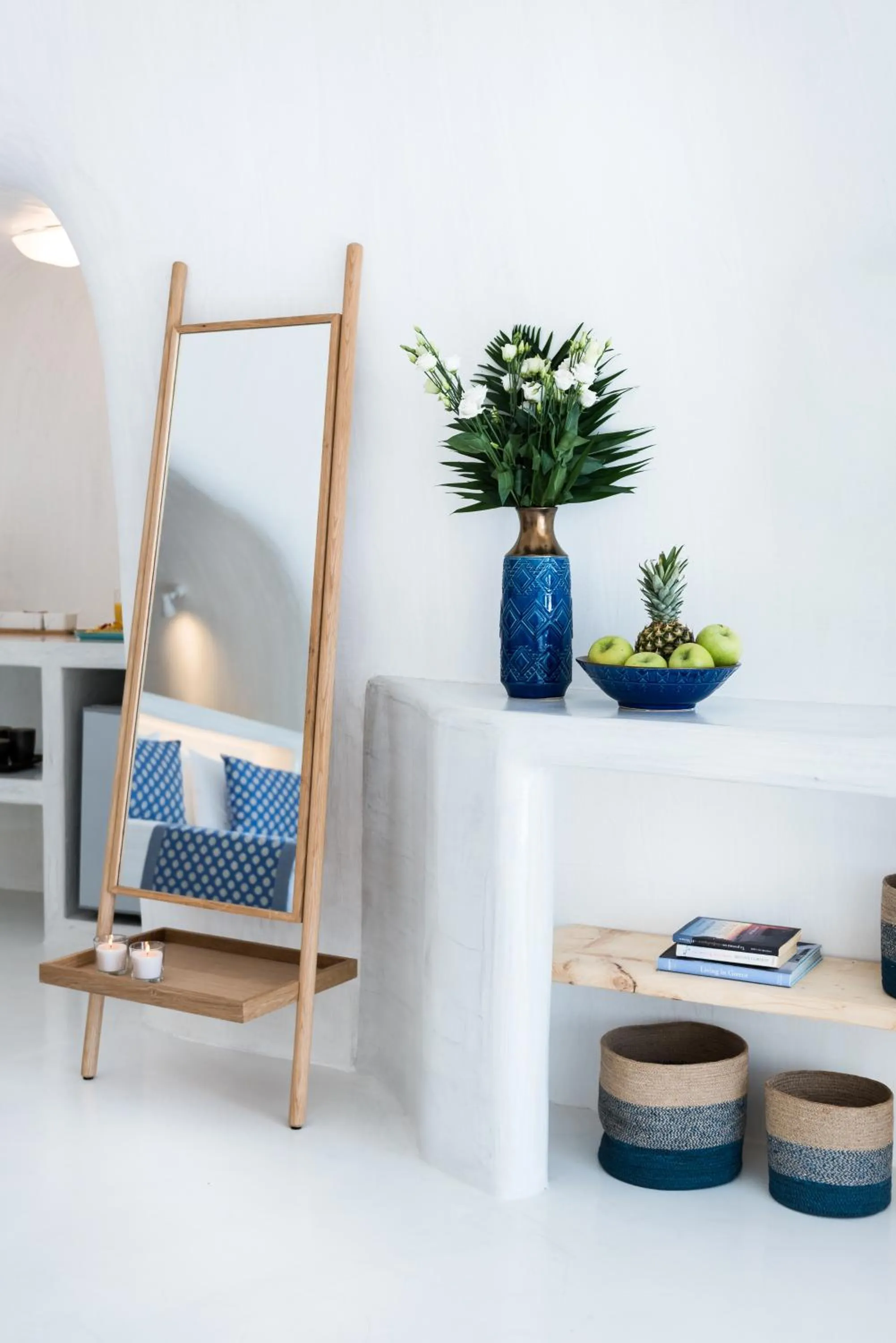 Bed in Maregio Suites