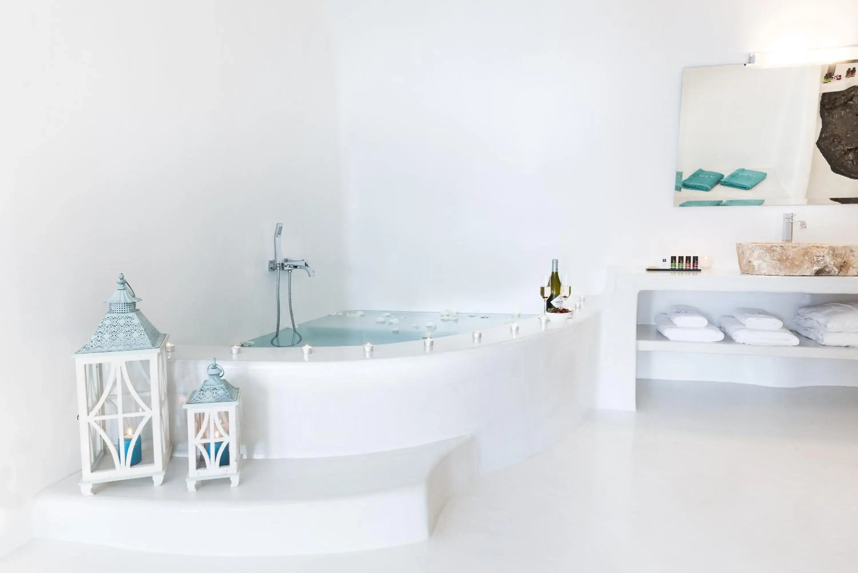 Photo of the whole room in Maregio Suites Photo of the whole room in Maregio Suites