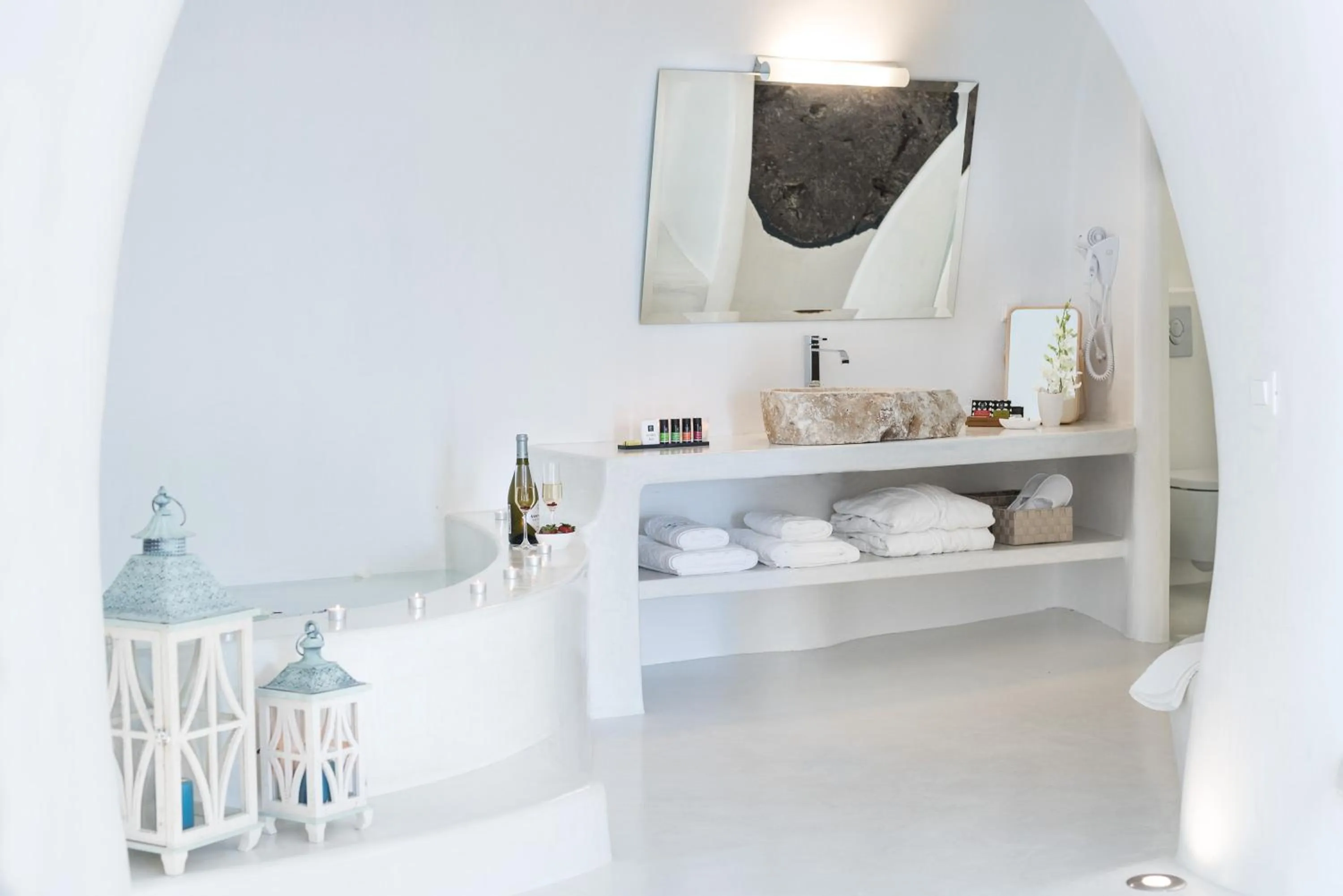 Bathroom in Maregio Suites