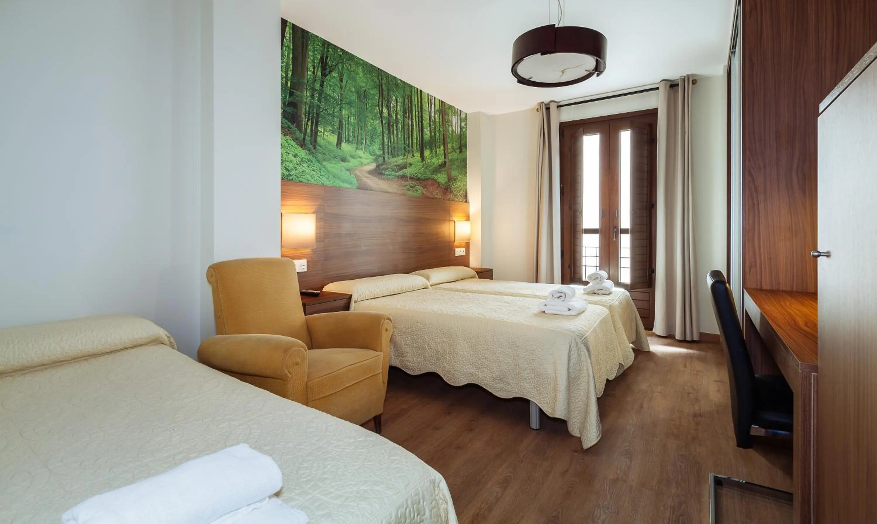 Photo of the whole room, Bed in Hostal Arriola