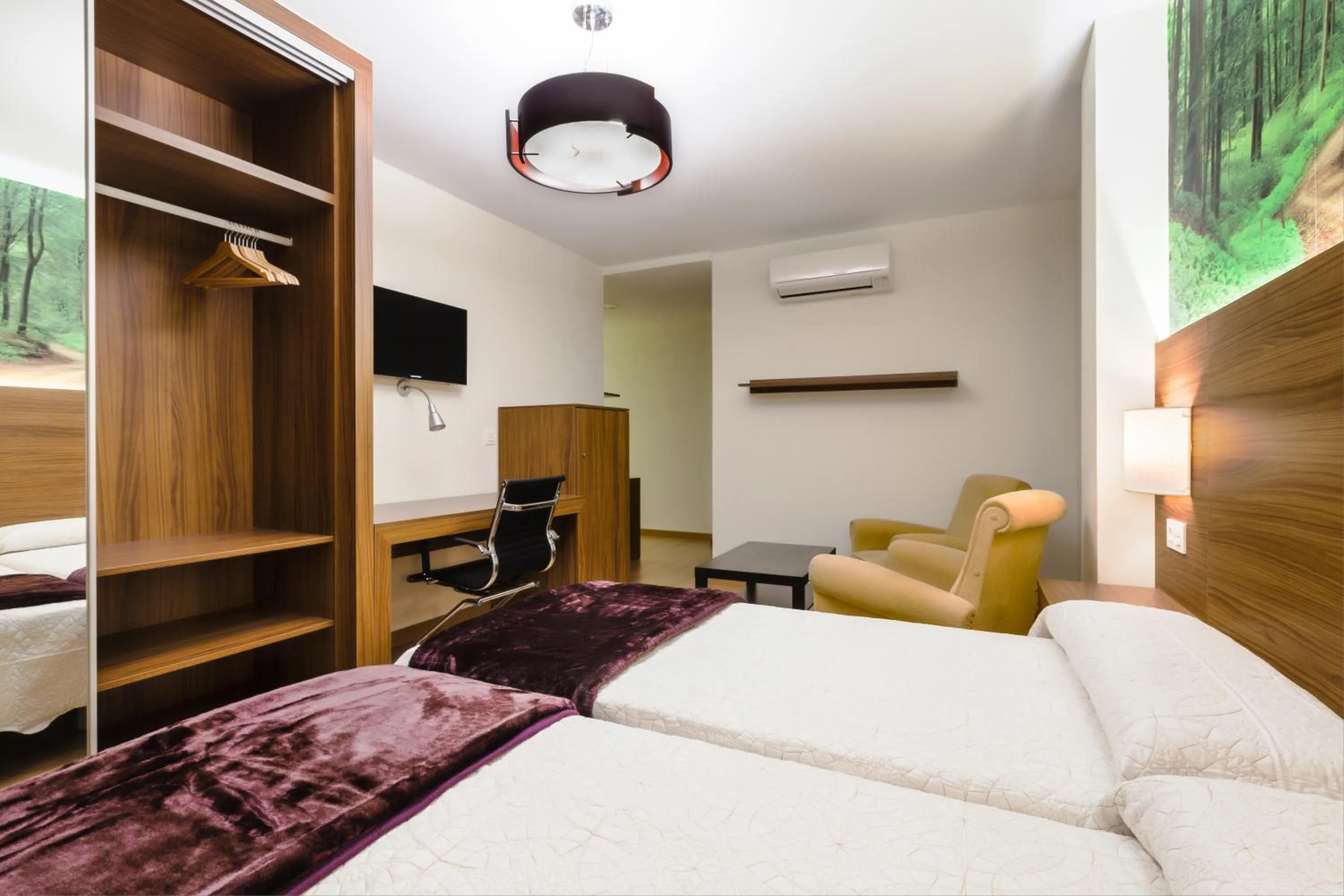 Photo of the whole room, Bed in Hostal Arriola