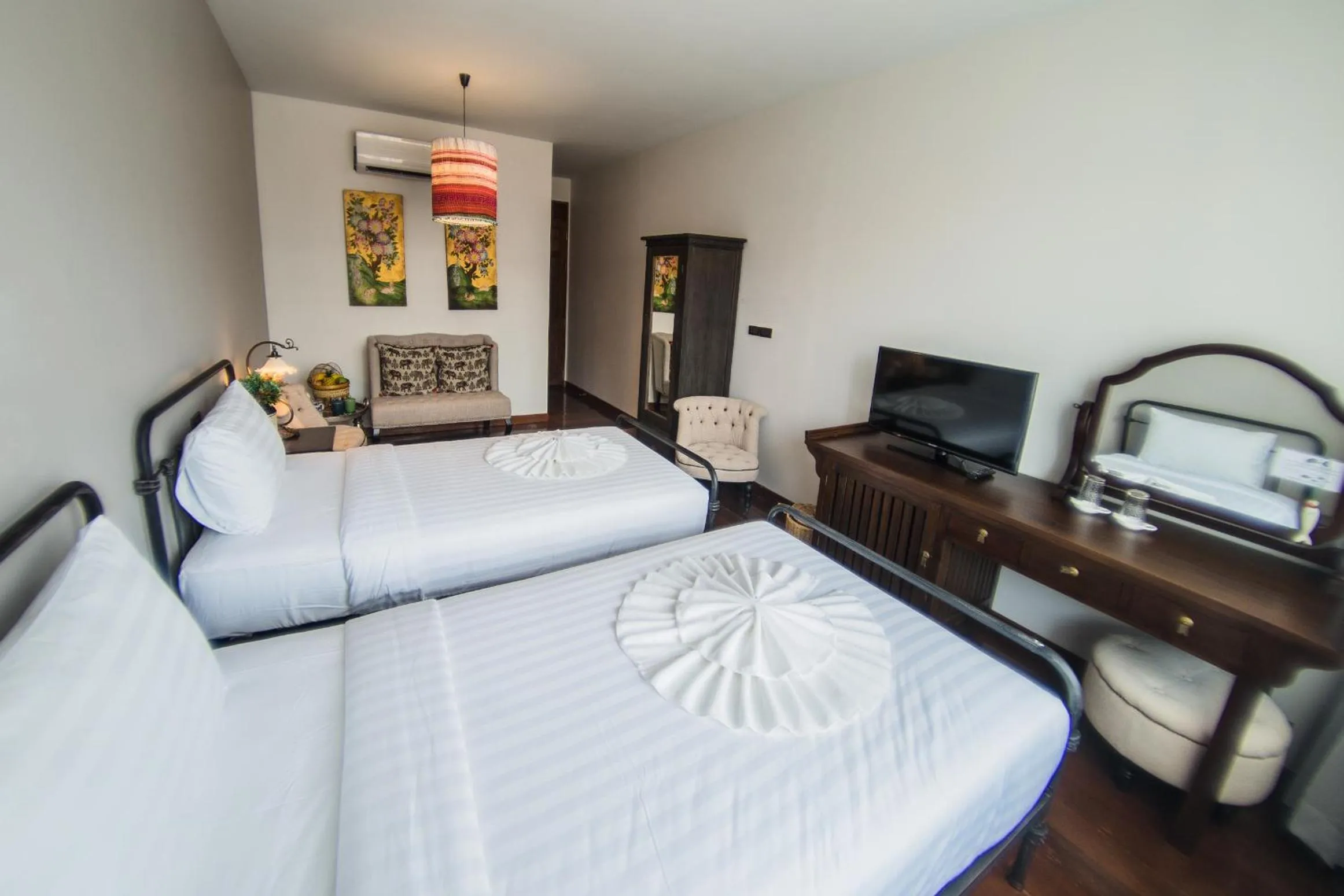 Photo of the whole room, Bed in See You Soon, Chiang Mai