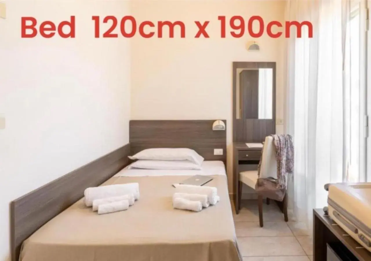 Double Room with French Bed - single occupancy in Hotel Edelweiss Riccione Double Room with French Bed - single occupancy in Hotel Edelweiss Riccione