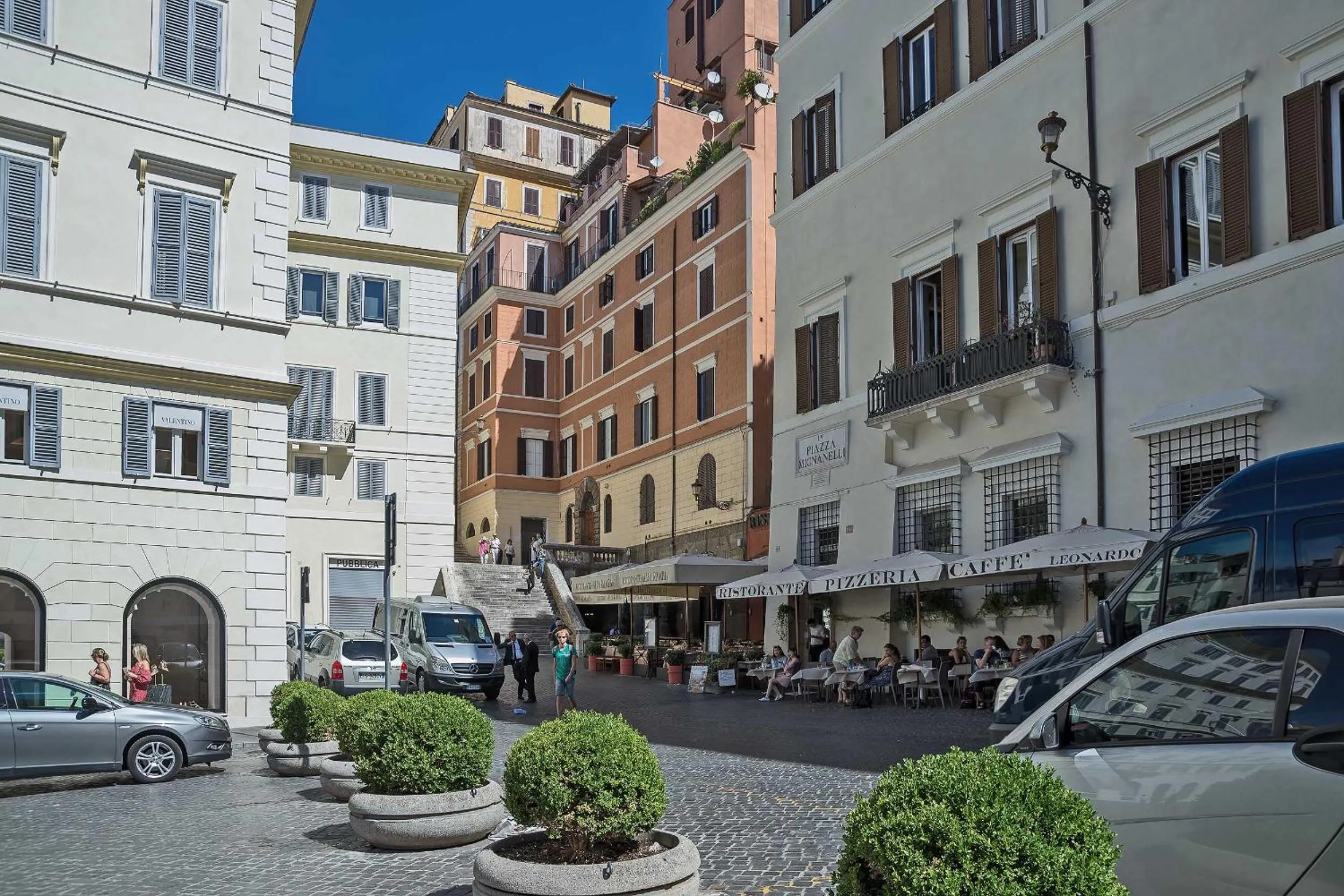 Facade/entrance in Ingrami Suites and Spa