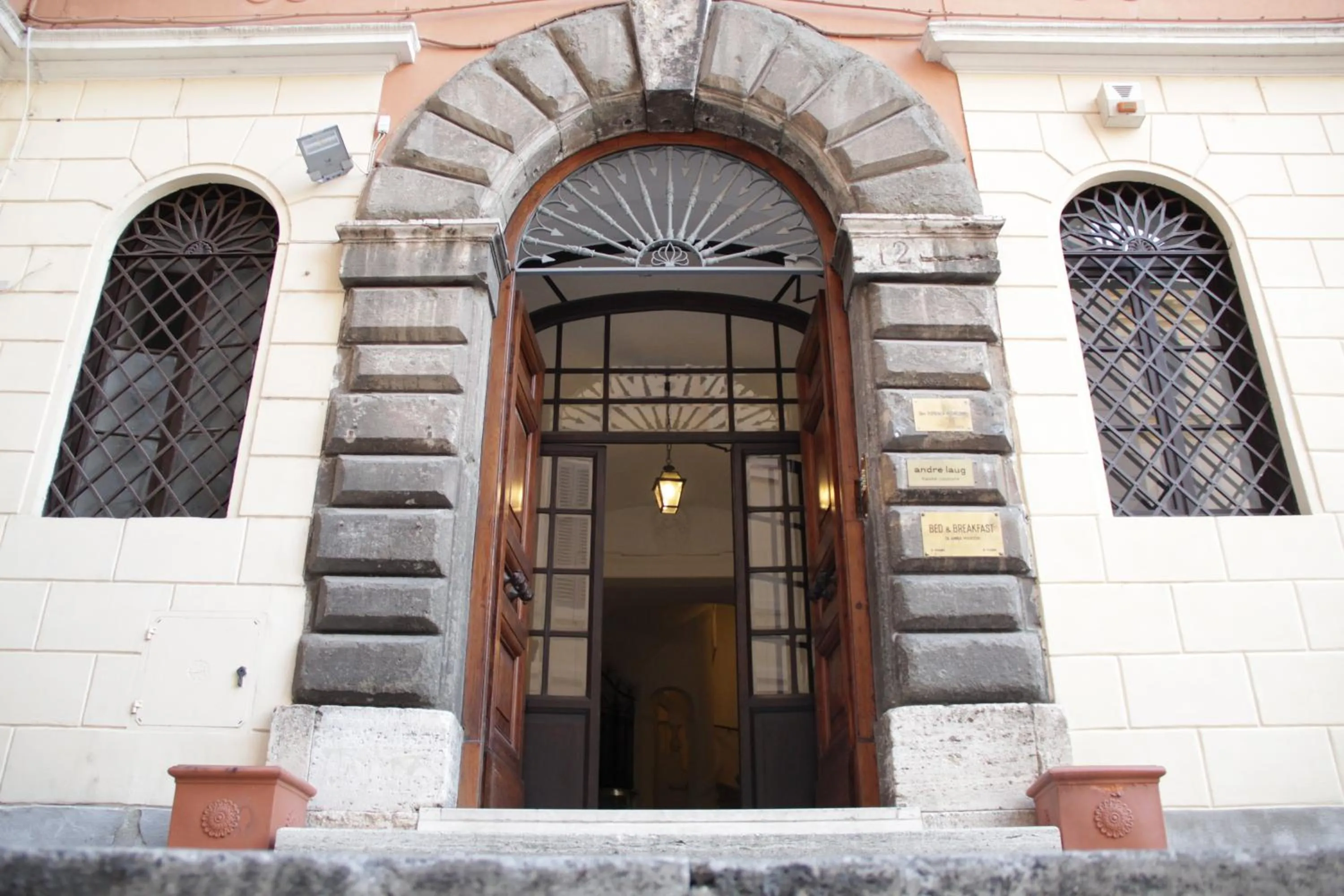 Facade/entrance in Ingrami Suites and Spa