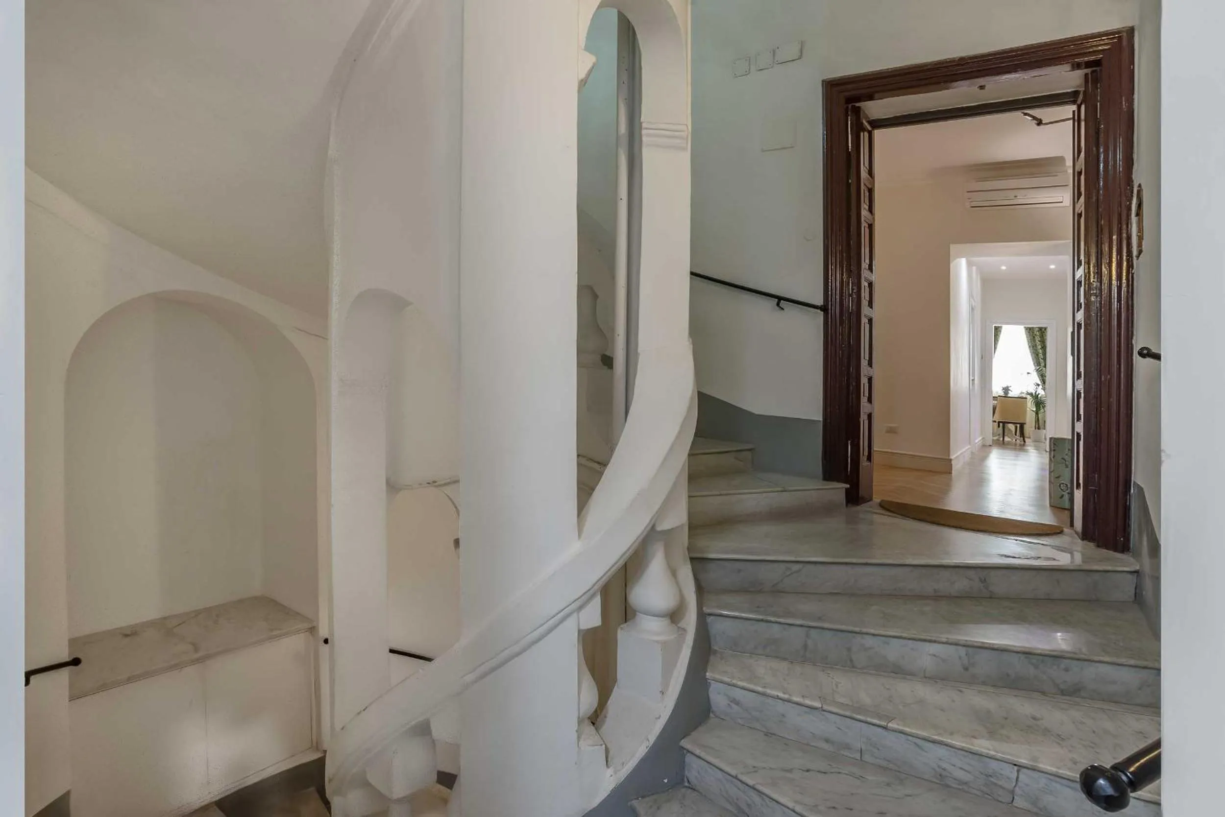 Facade/entrance in Ingrami Suites and Spa