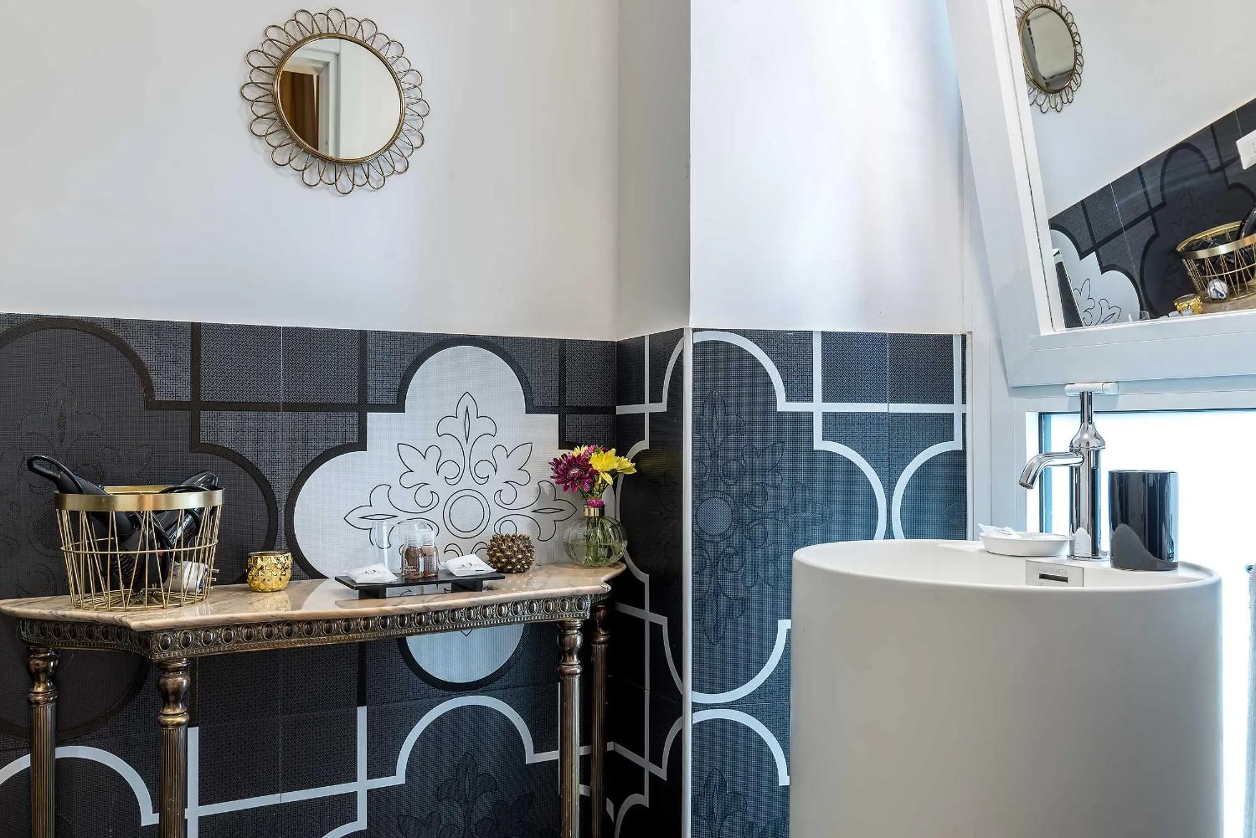 Bathroom in Ingrami Suites and Spa