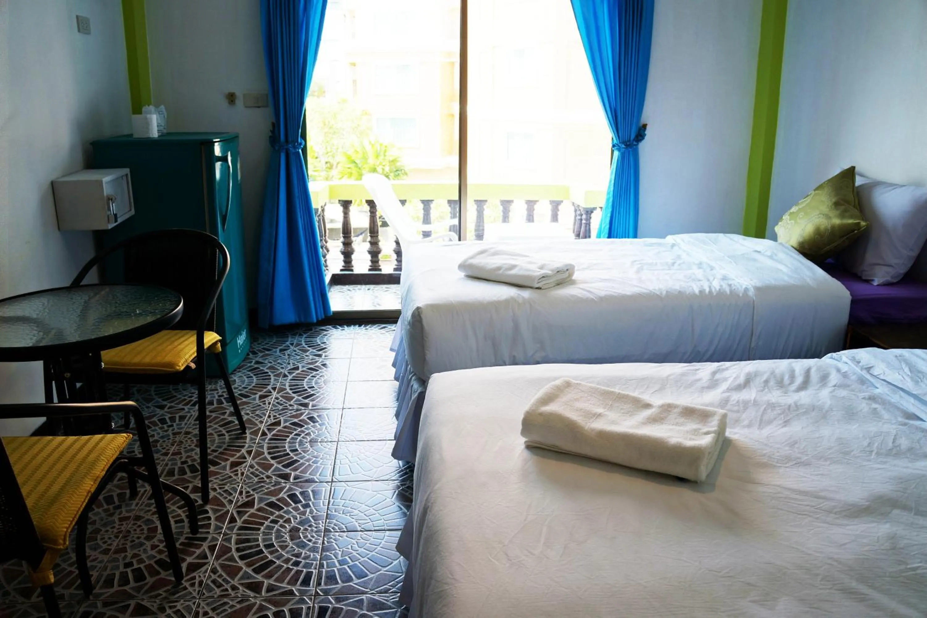 Photo of the whole room, Bed in Nong Guest House