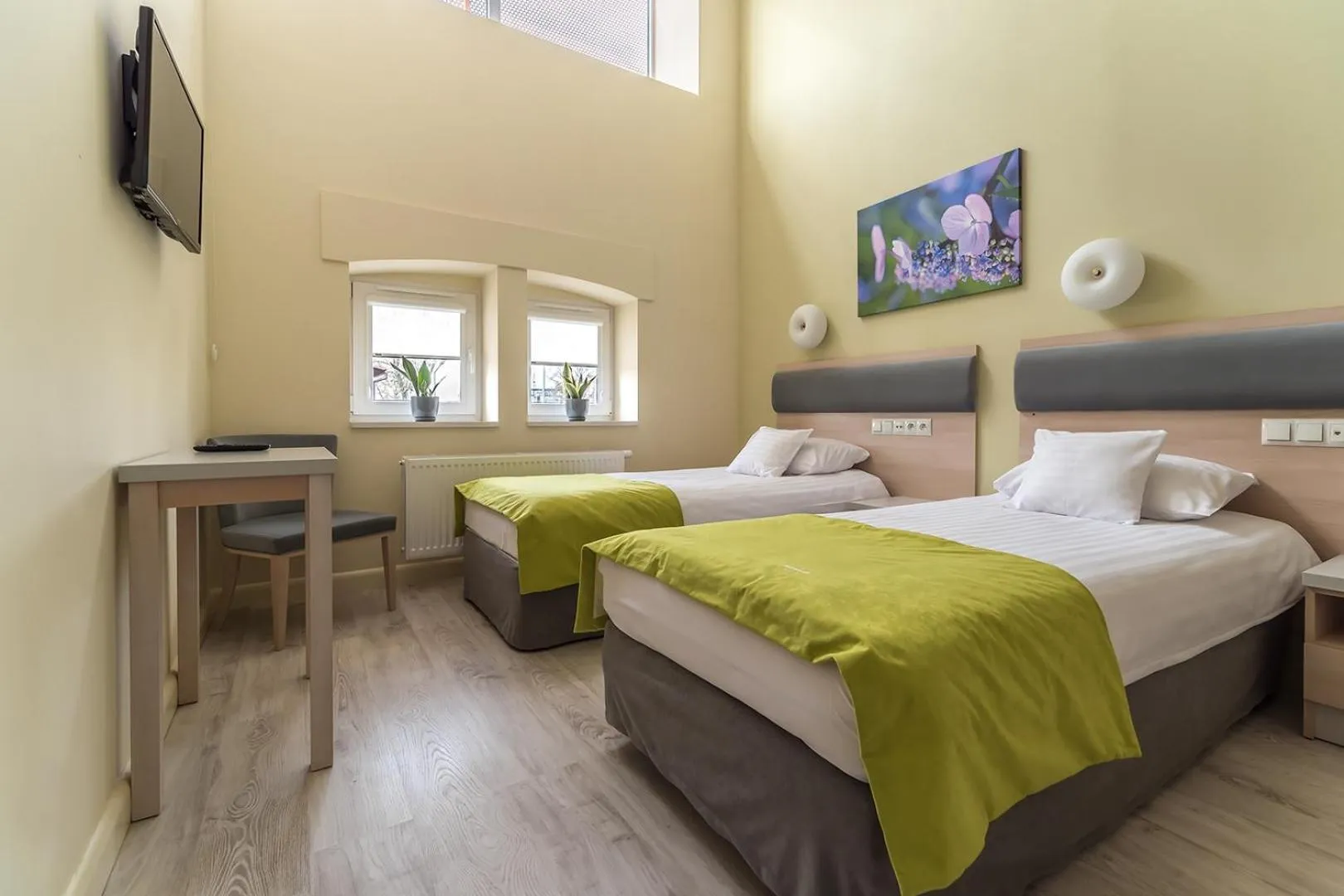 Bed in Antonińska Hotel & Apartamenty