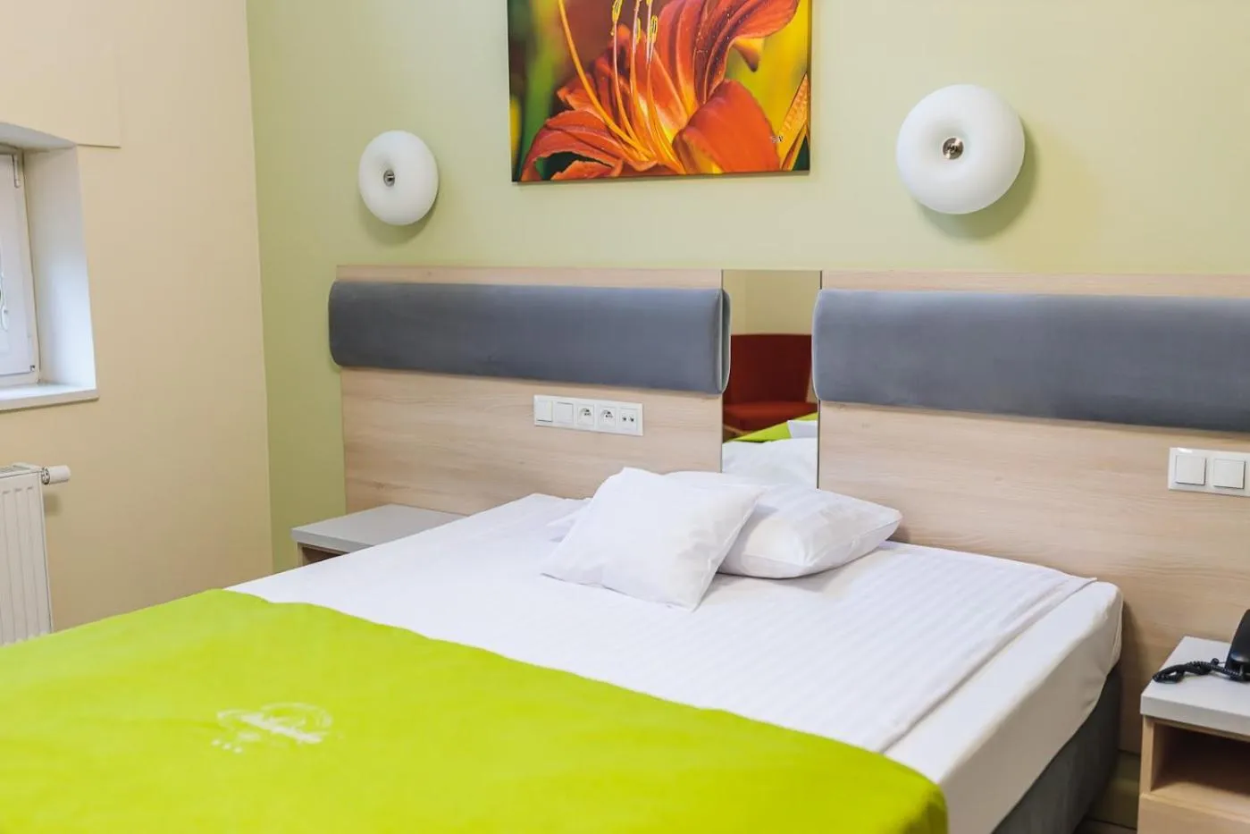 Bed in Antonińska Hotel & Apartamenty