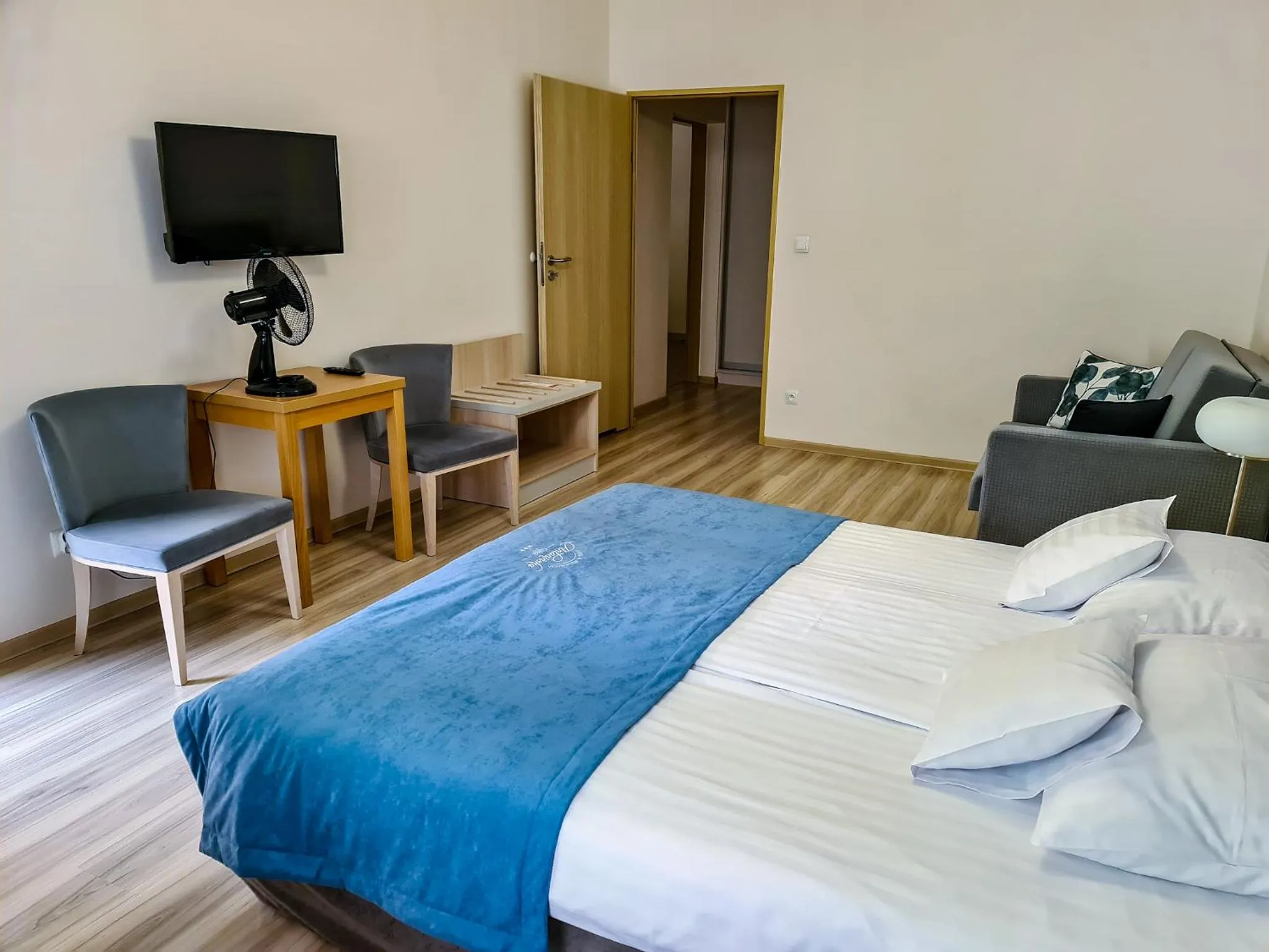 Bed in Antonińska Hotel & Apartamenty