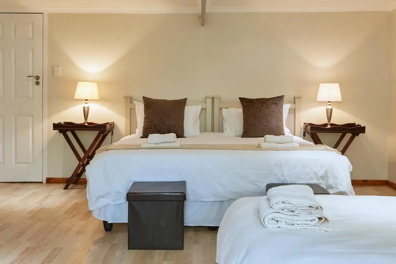 Bed in Yellow Aloe Bed in Yellow Aloe