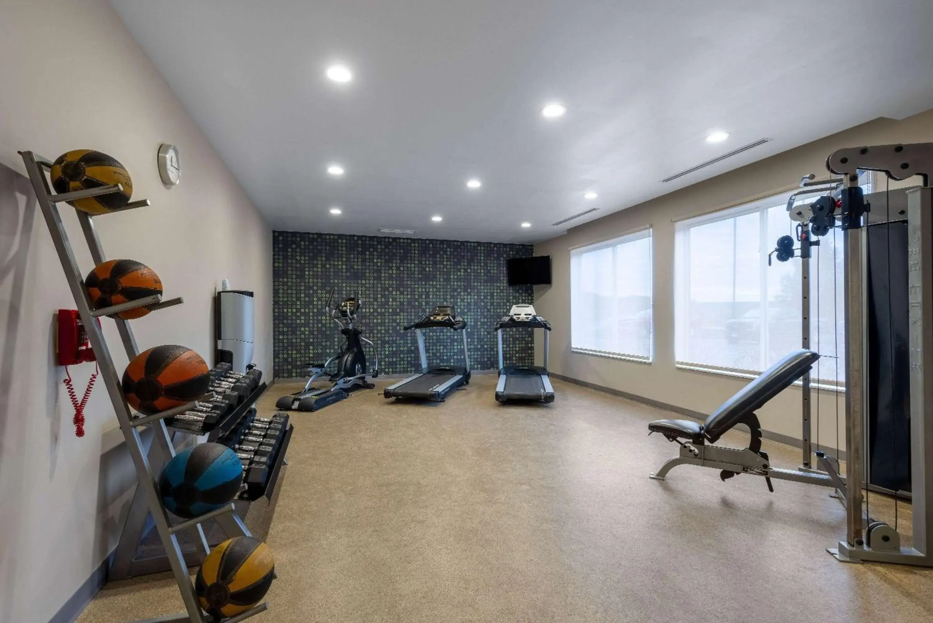 Fitness centre/facilities in La Quinta by Wyndham Morgantown Fitness centre/facilities in La Quinta by Wyndham Morgantown