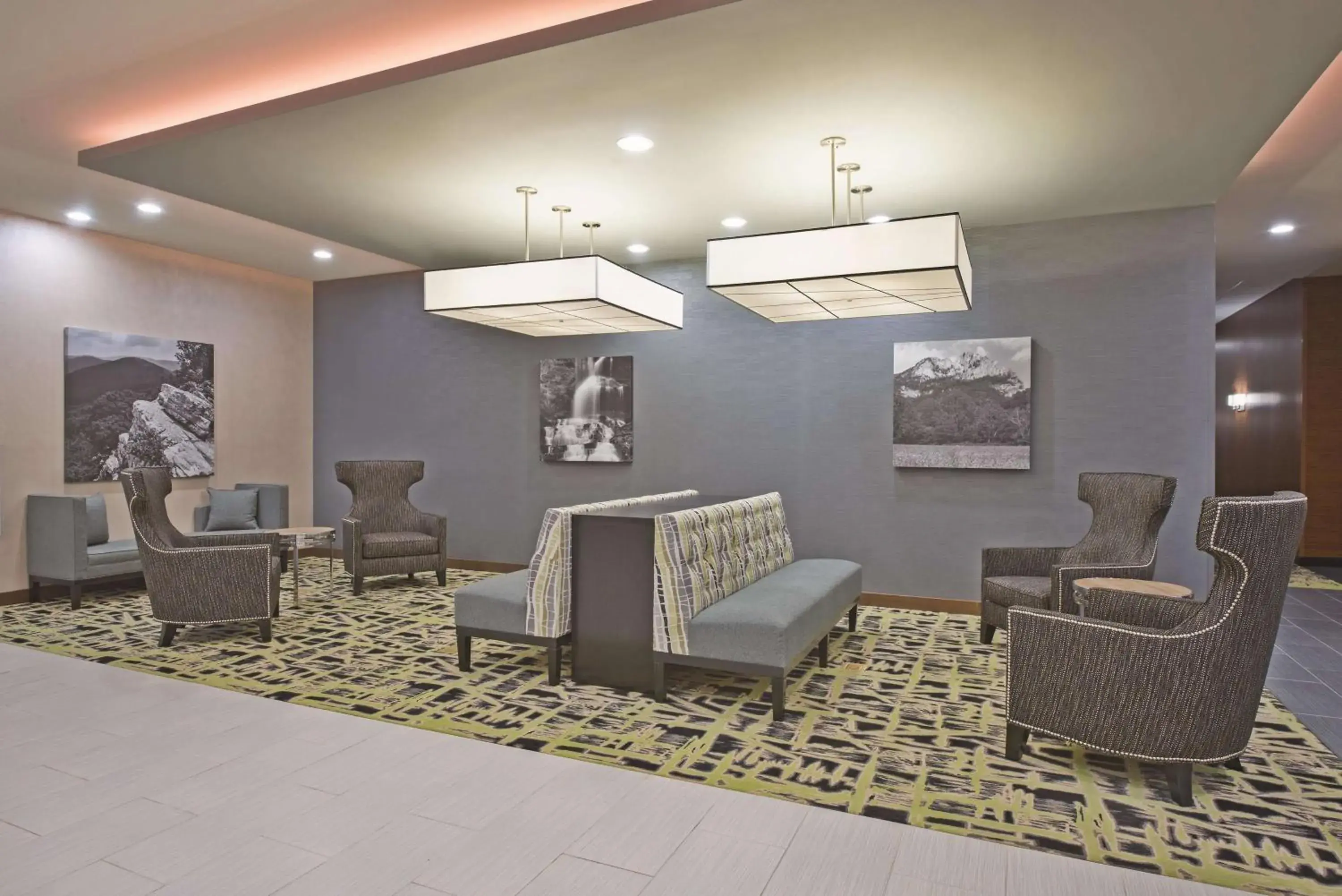 Lobby or reception in La Quinta by Wyndham Morgantown Lobby or reception in La Quinta by Wyndham Morgantown