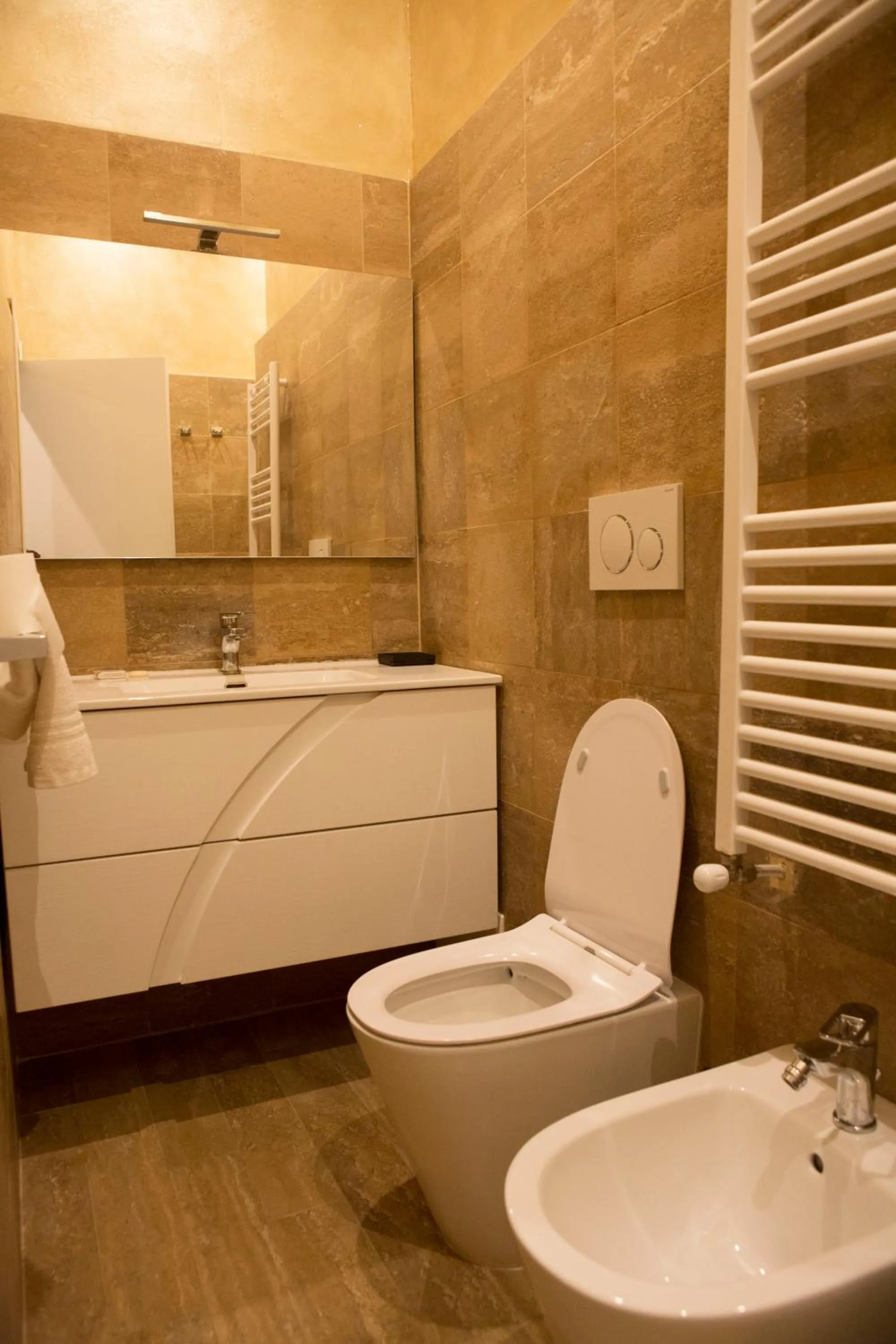 Bathroom in Jadore Monic